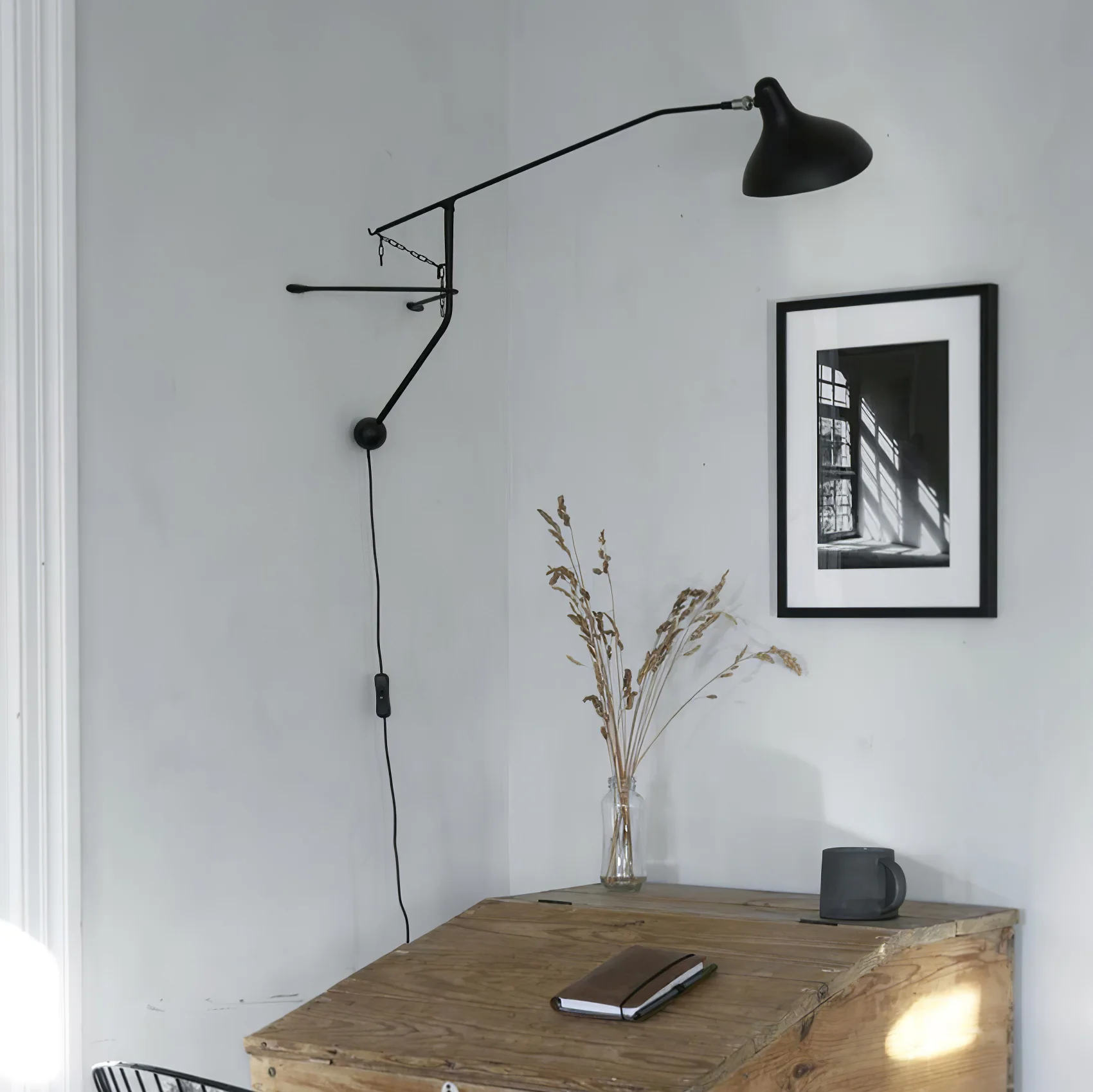 Mantis Arm Wall Lamp - Image 50