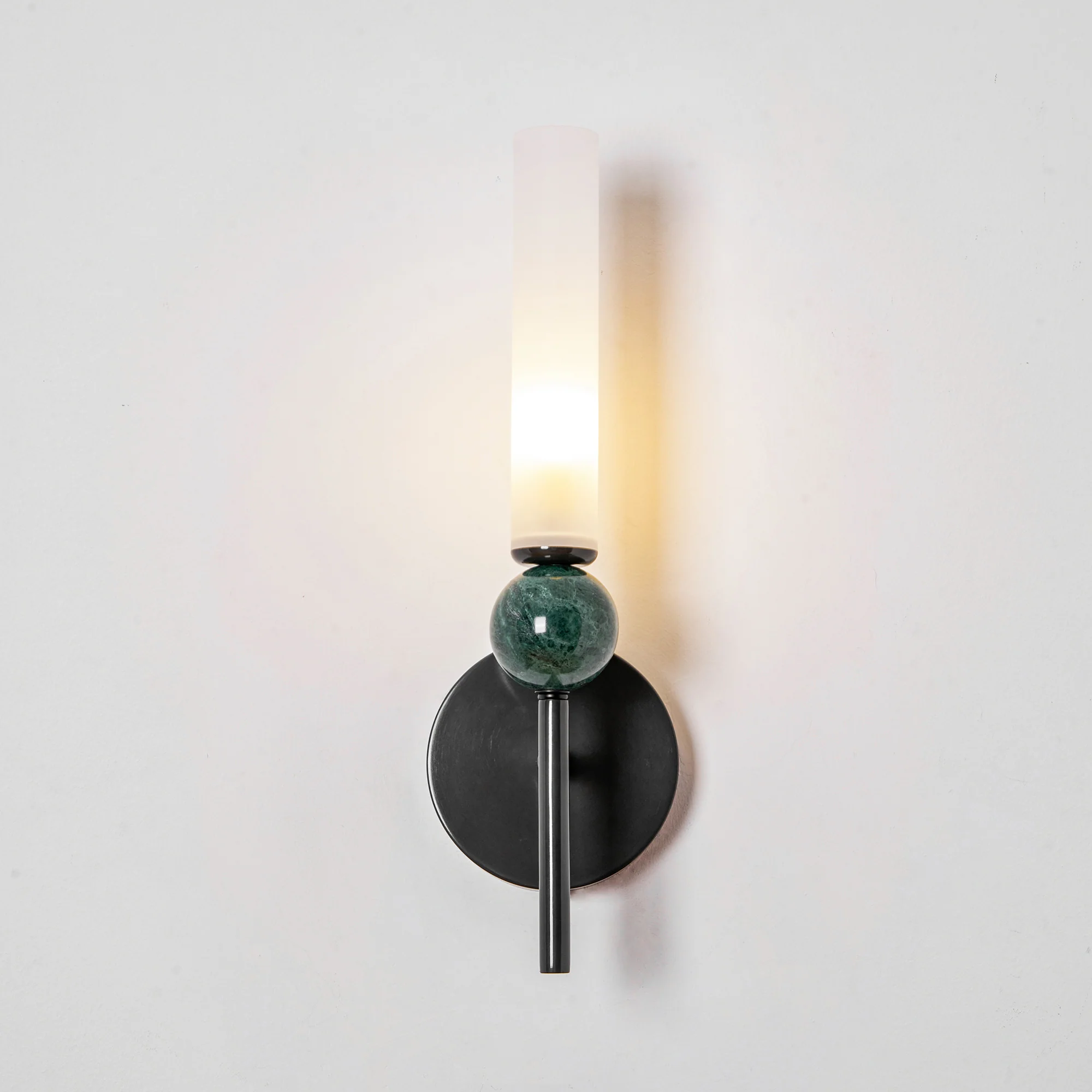 Marble Vertical Wall Lamp - Image 58