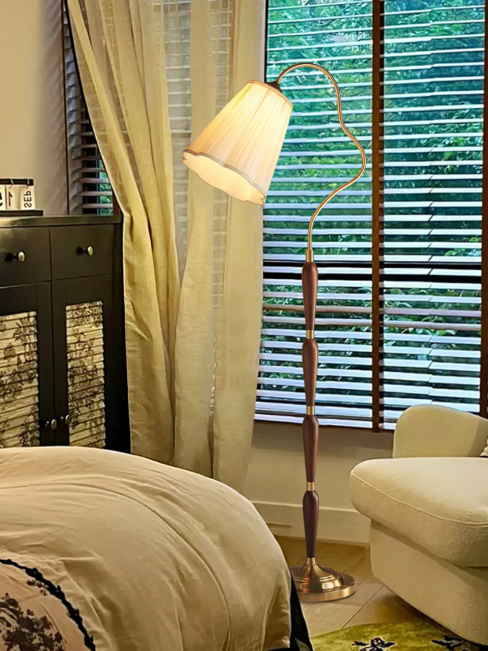 Marcellus Arc Floor Lamp - Image 8