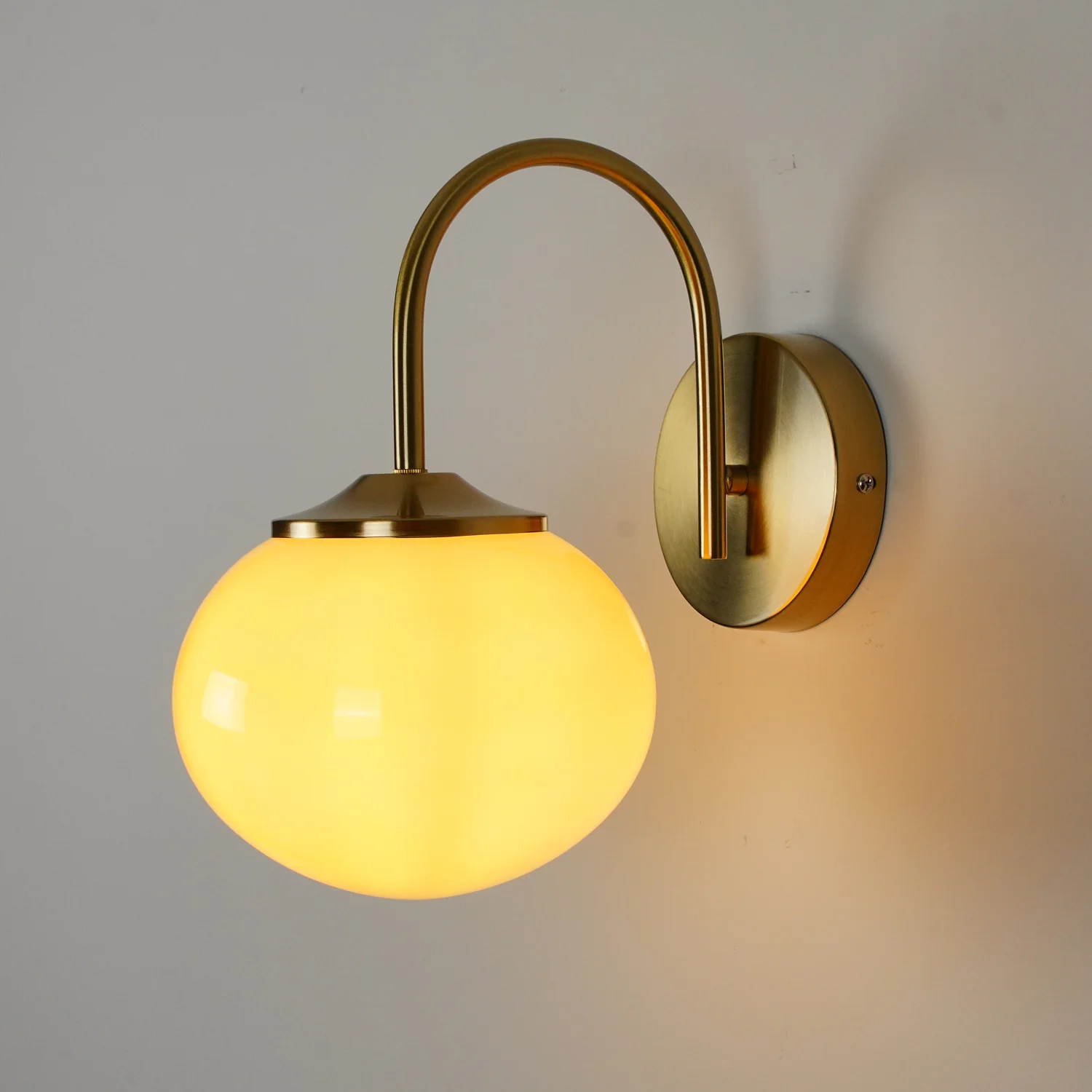 Marshmallow Wall Lamp - Image 23