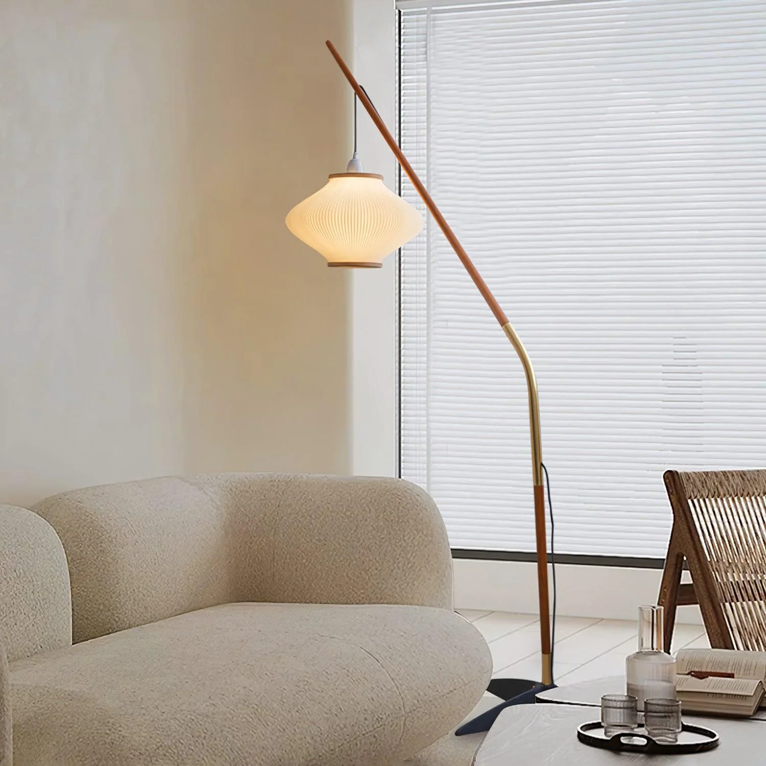 Matsusu Floor Lamp - Image 3