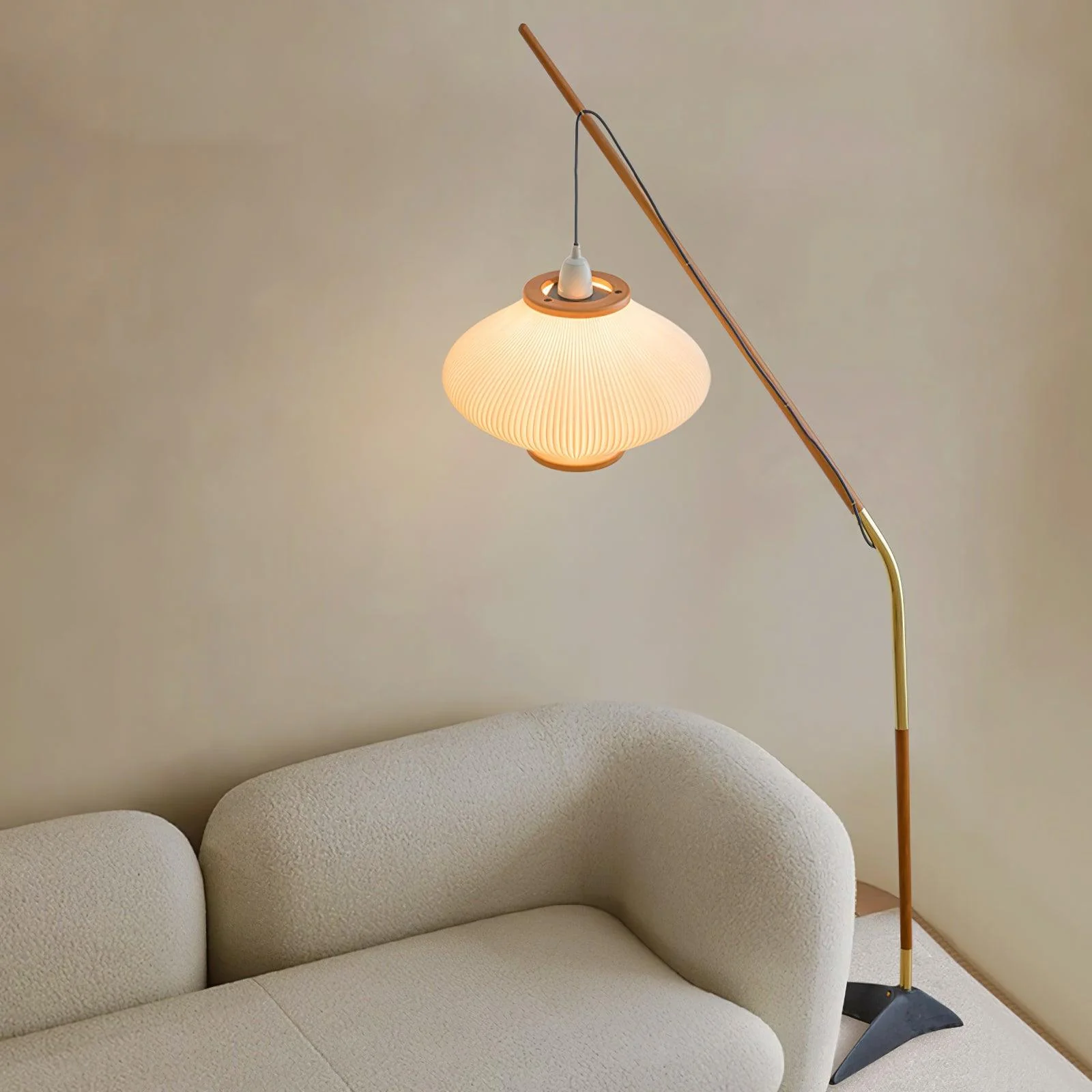 Matsusu Floor Lamp - Image 4