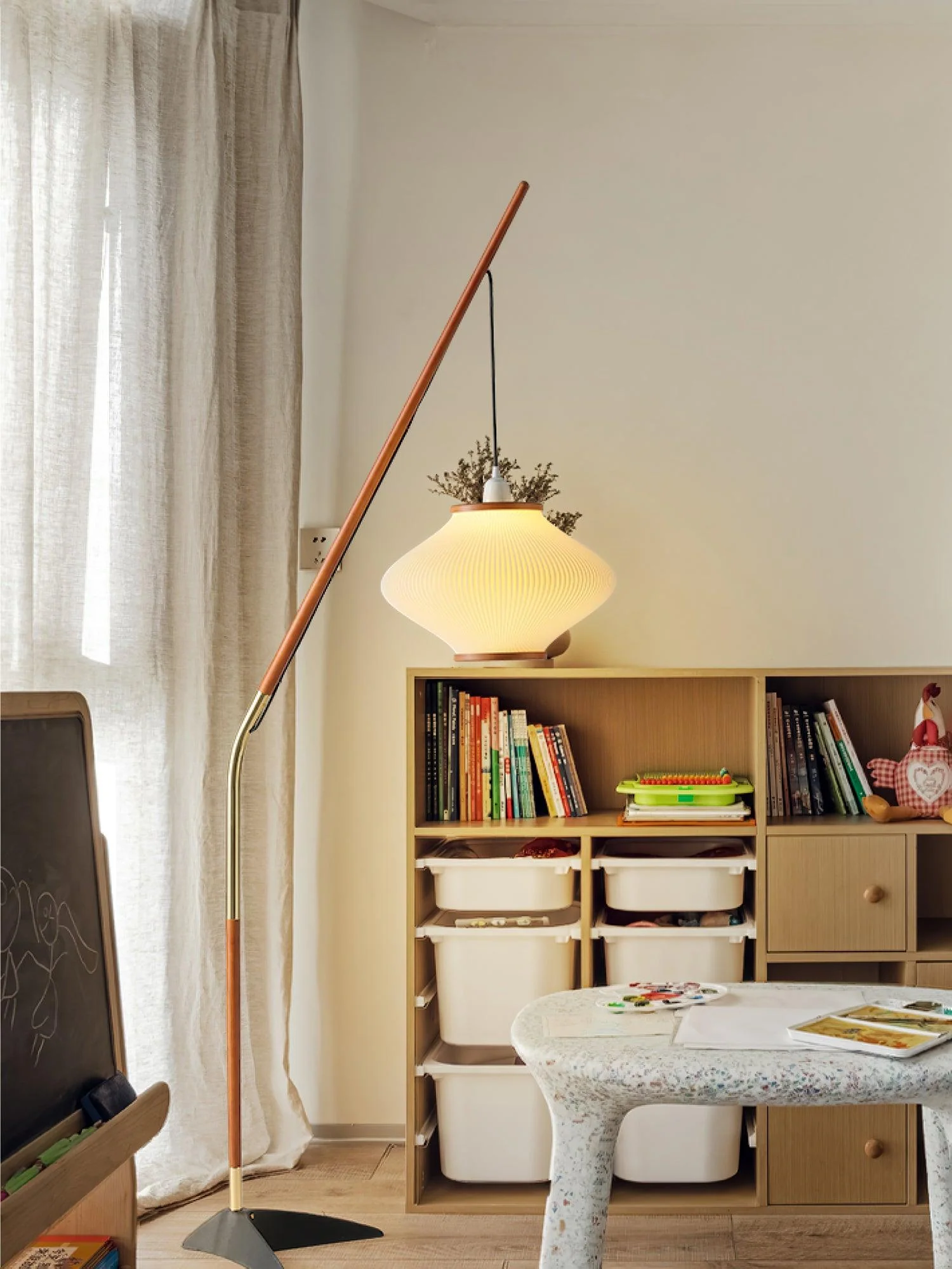 Matsusu Floor Lamp - Image 9