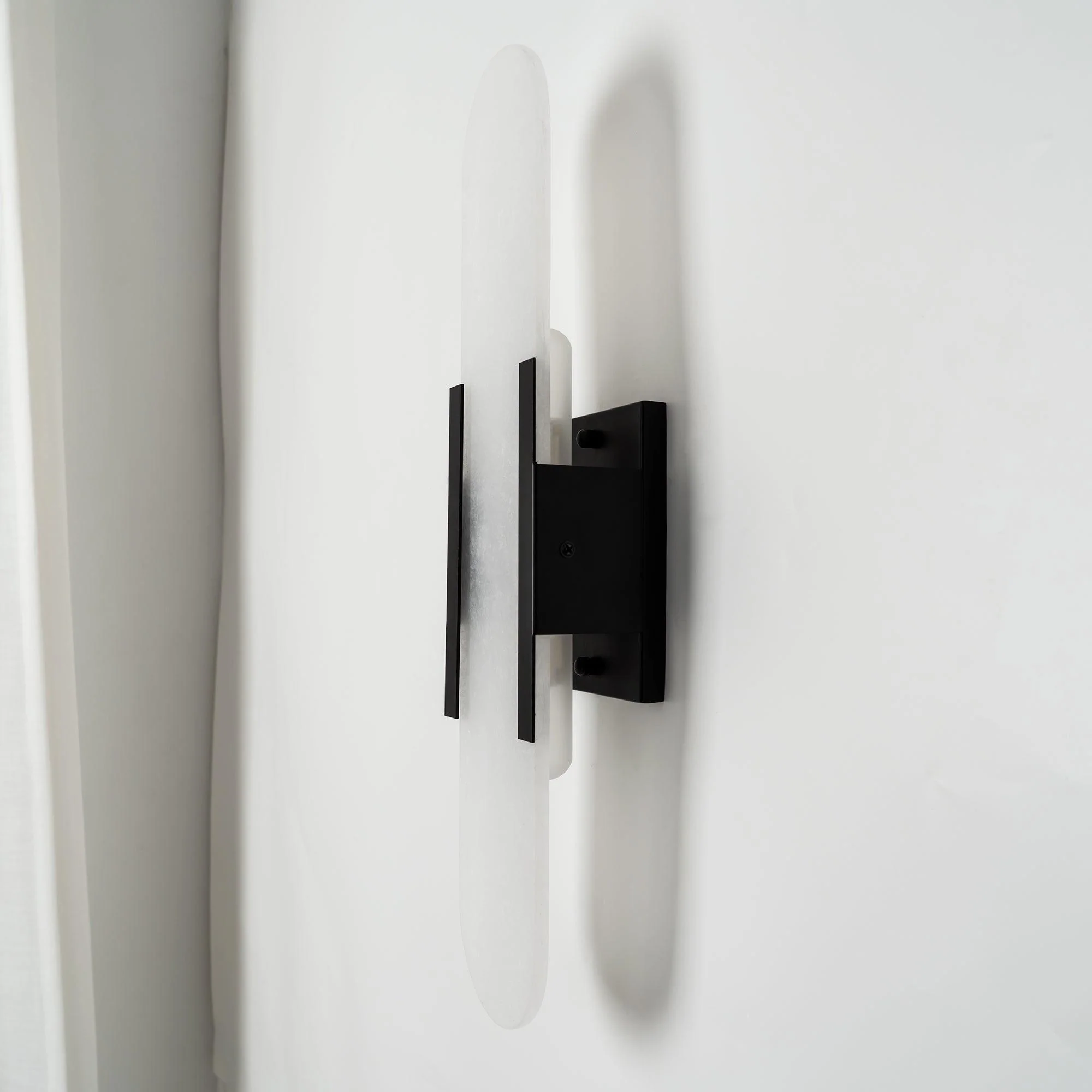 Melange Elongated Alabaster Wall Lamp - Image 56
