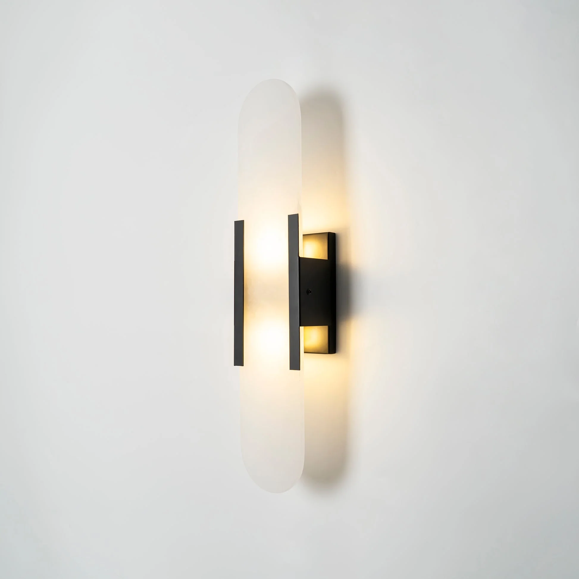 Melange Elongated Alabaster Wall Lamp - Image 82