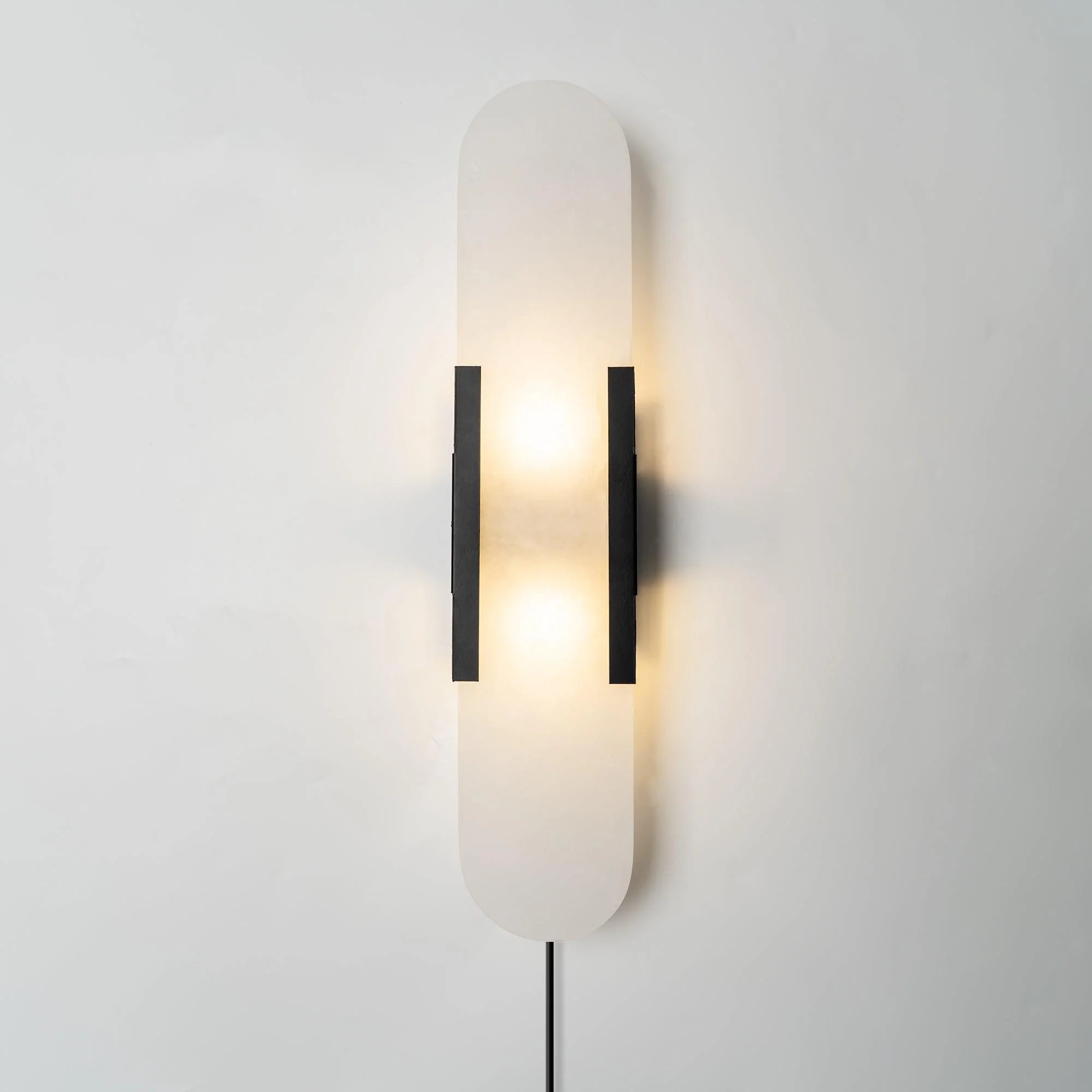 Melange Elongated Alabaster Plug-in Sconce - Image 22