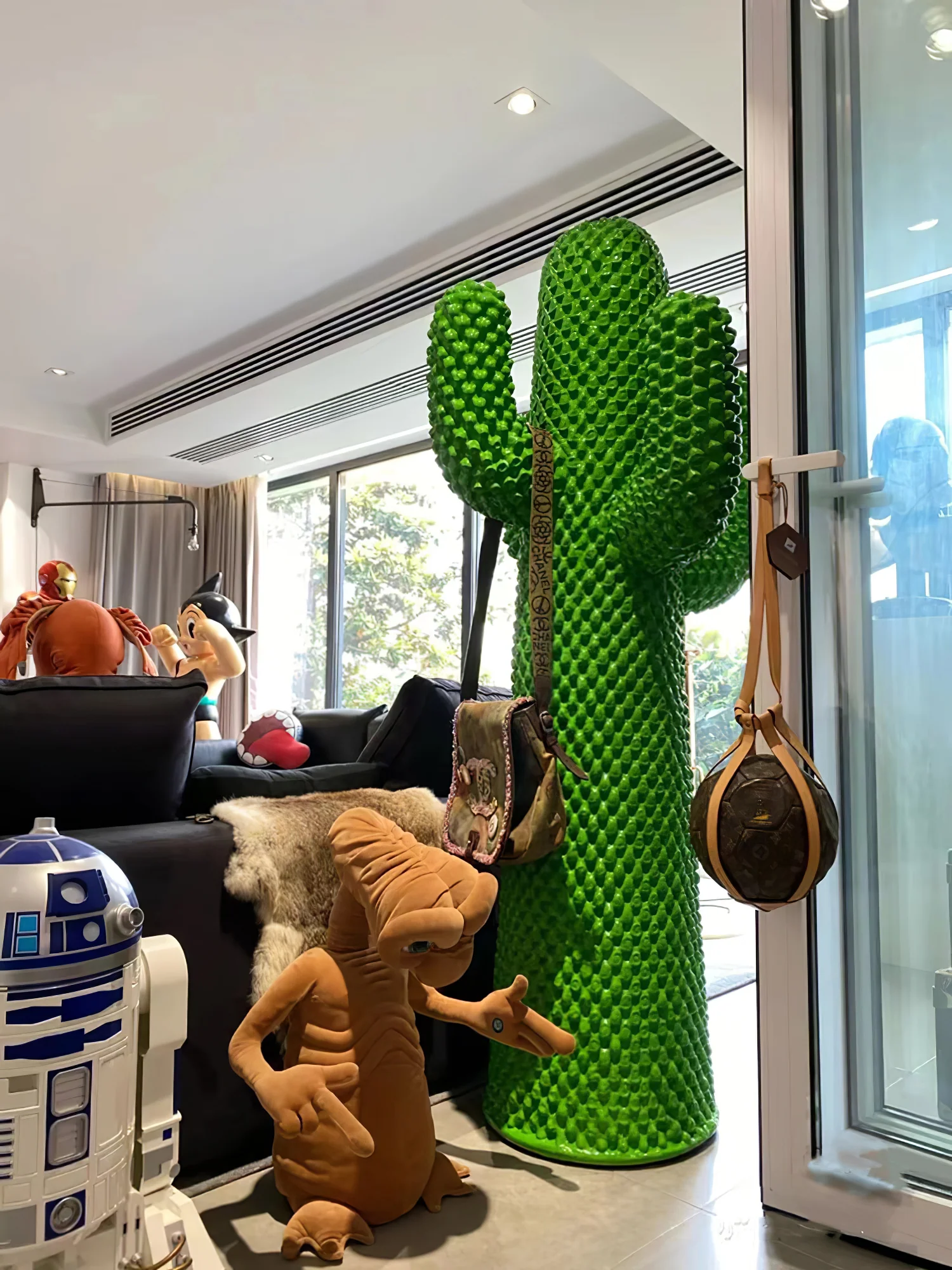 Mello Sculptural Cactus Coat Rack - Image 32