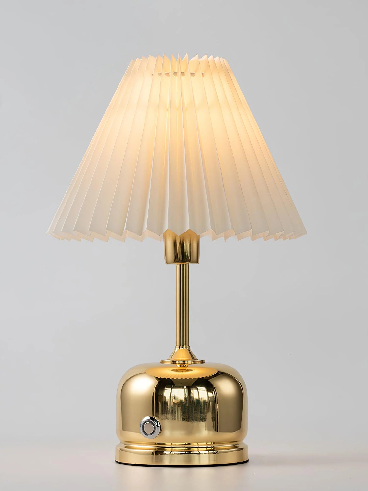 Metal Antique Table Lamp - Image 10