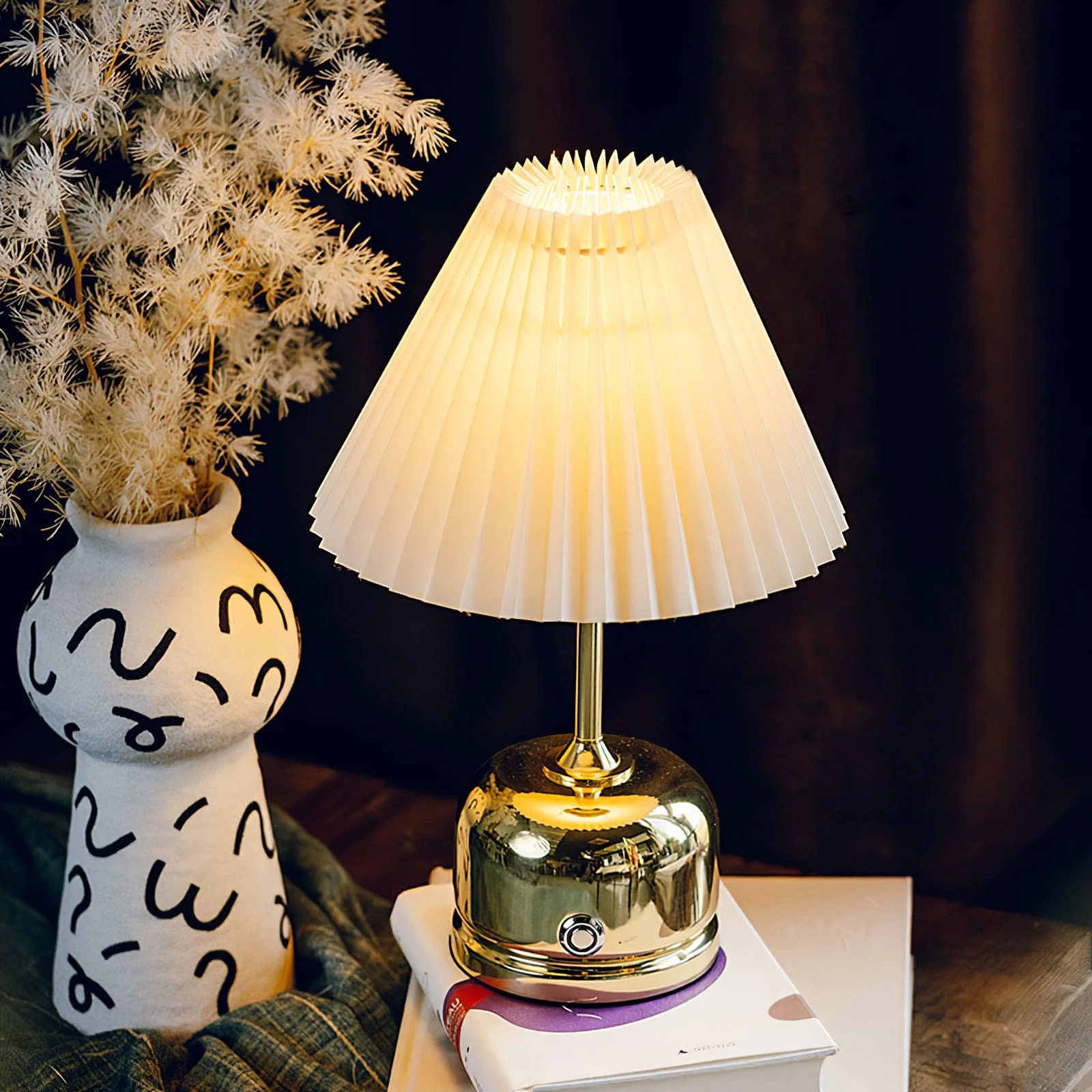 Metal Antique Table Lamp - Image 2
