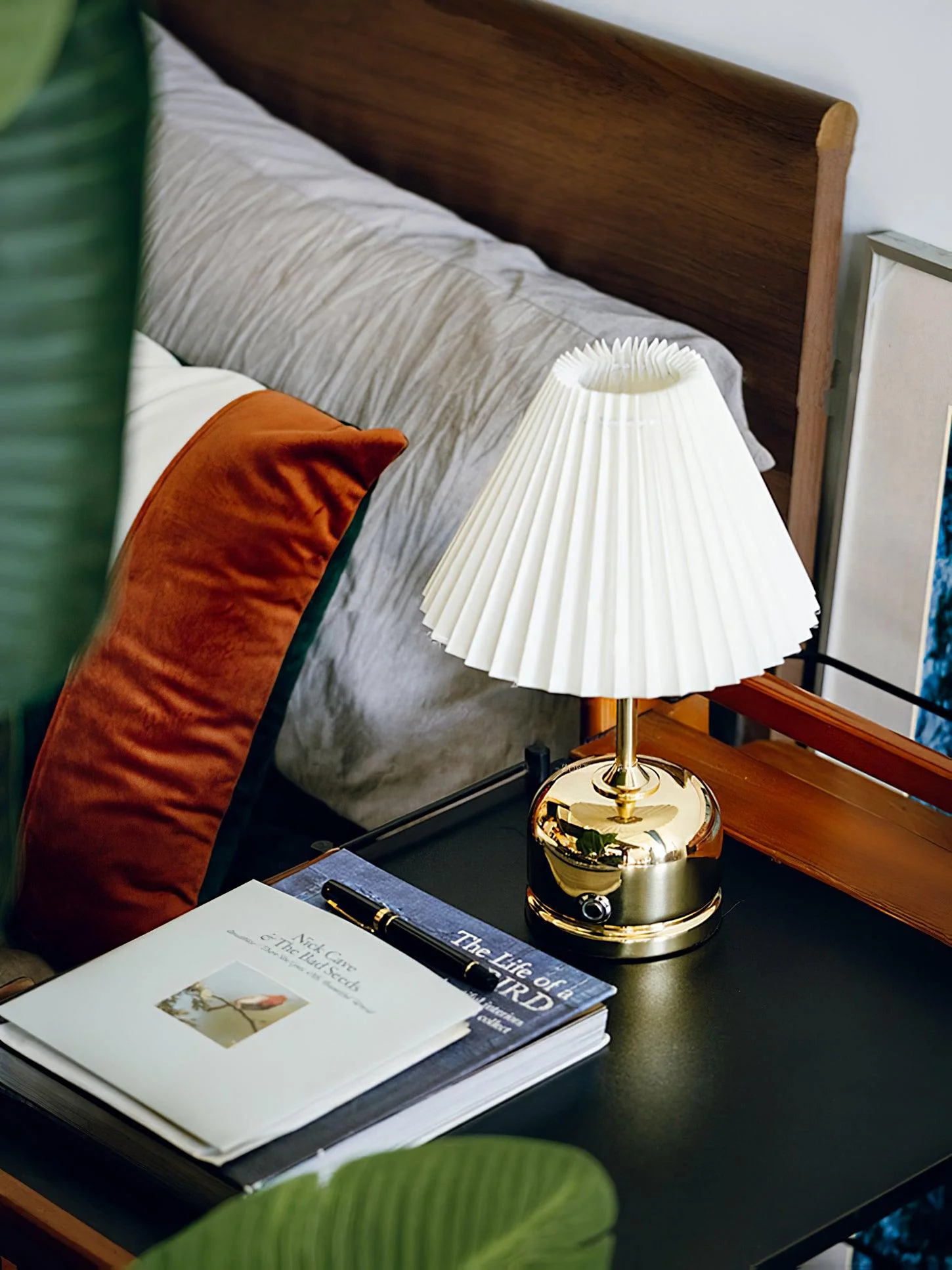 Metal Antique Table Lamp - Image 8