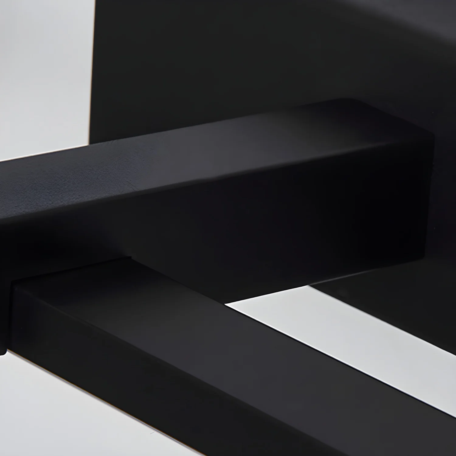 Metal Linear Mirror Plug-in Wall Light - Image 9