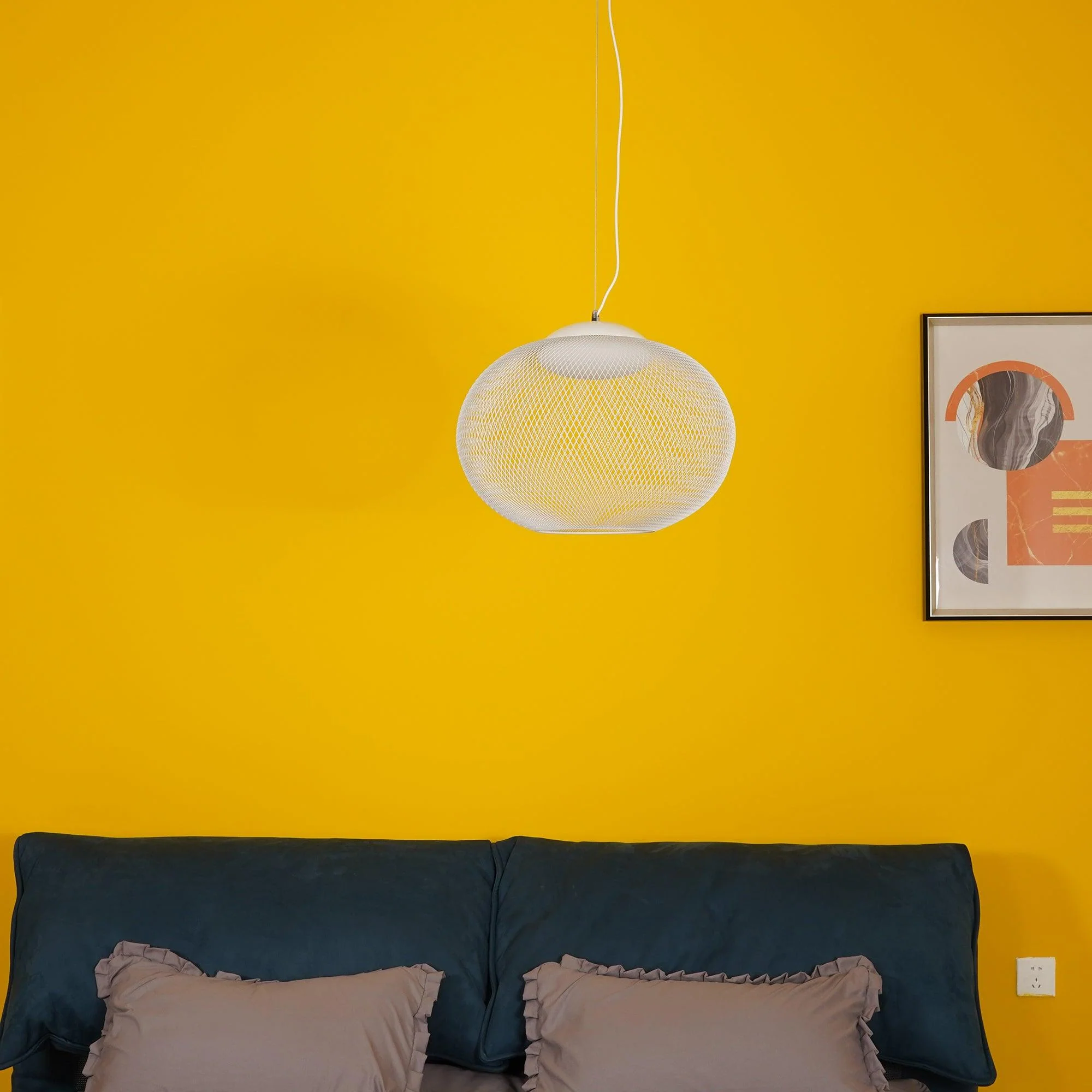 Metallic Meshwork Pendant Lamp - Image 23