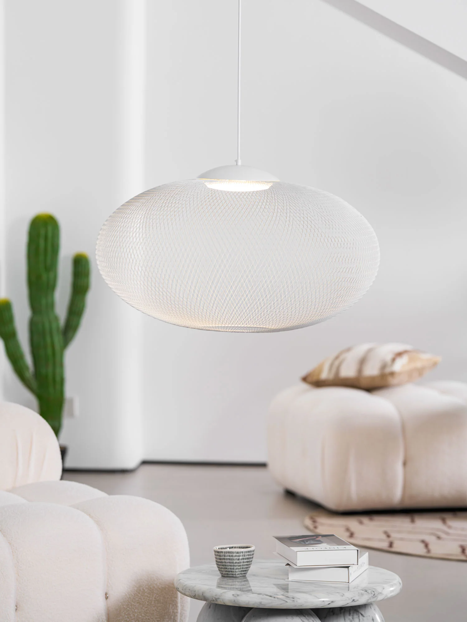Metallic Meshwork Pendant Lamp - Image 4