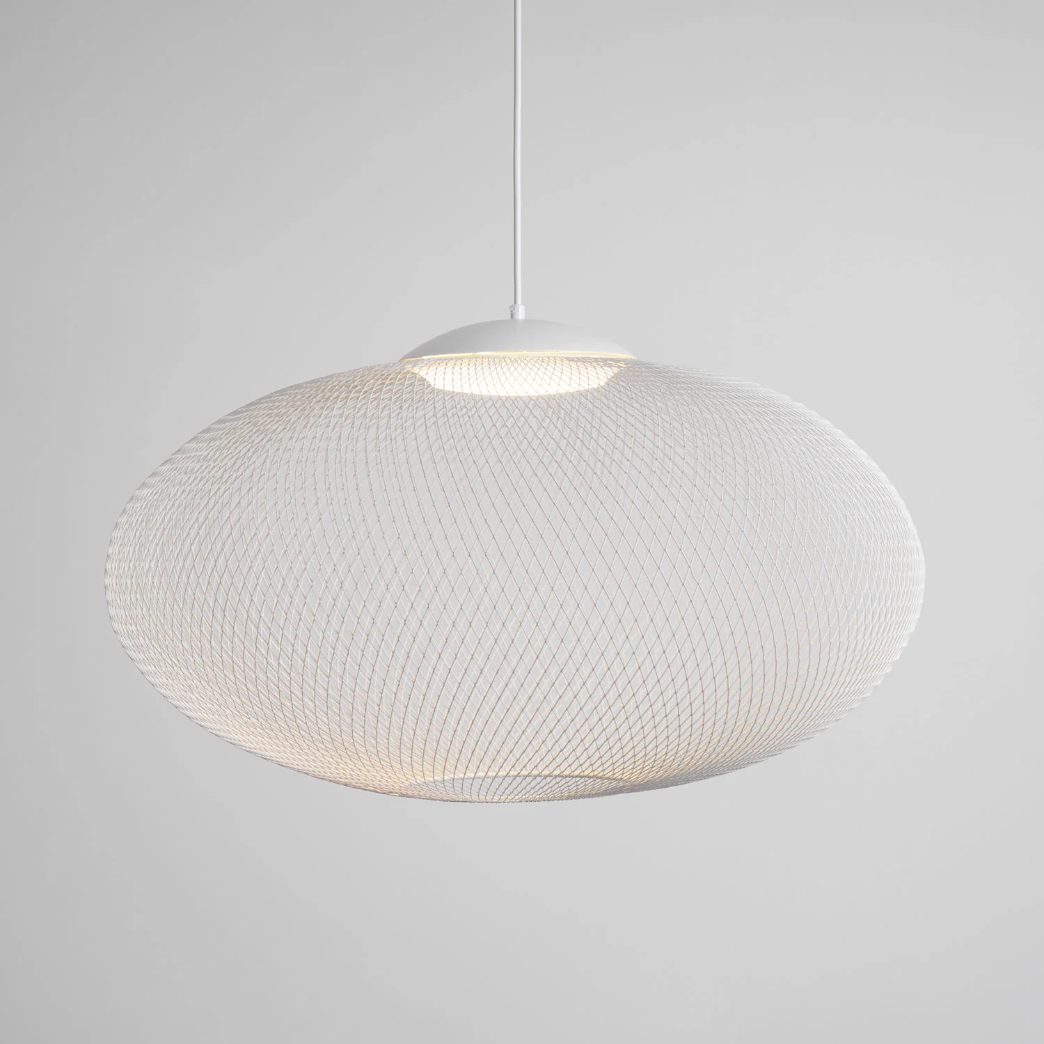 Metallic Meshwork Pendant Lamp - Image 49