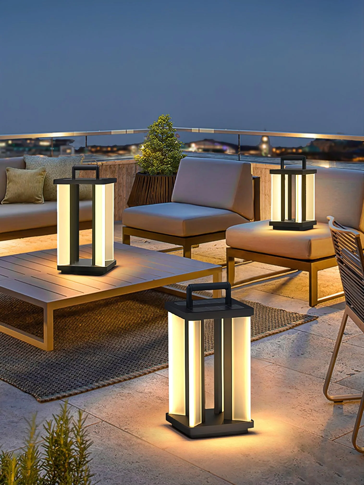 Metroluxe Outdoor Light - Image 23