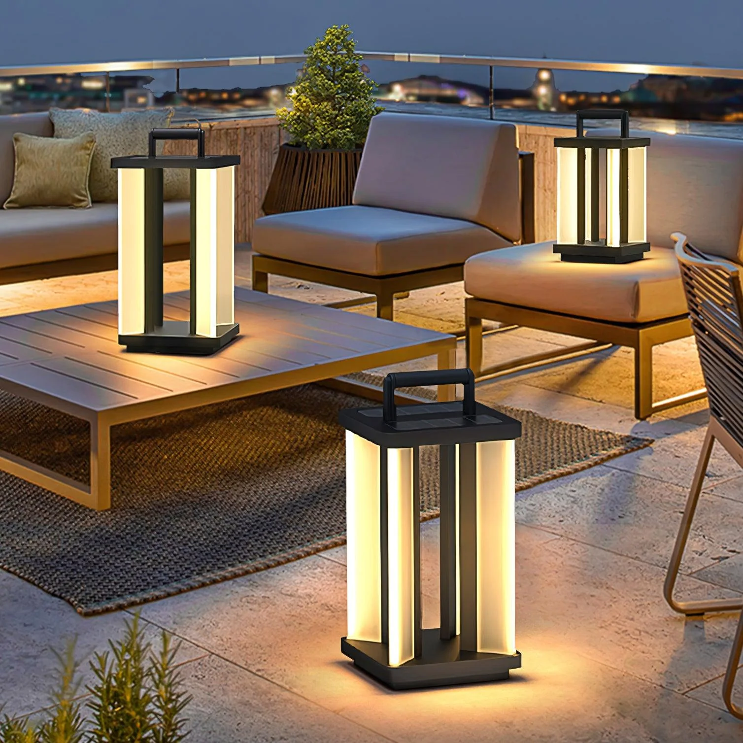 Metroluxe Outdoor Light - Image 4