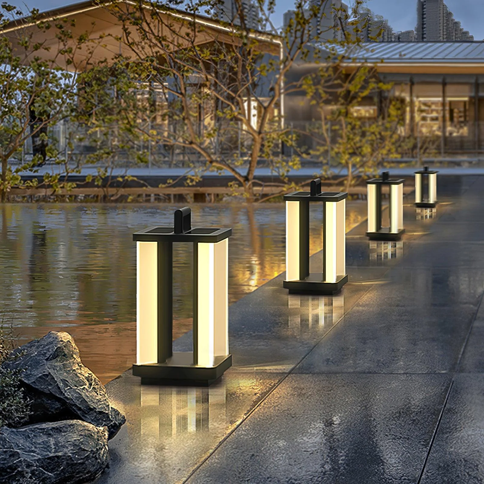 Metroluxe Outdoor Light - Image 8