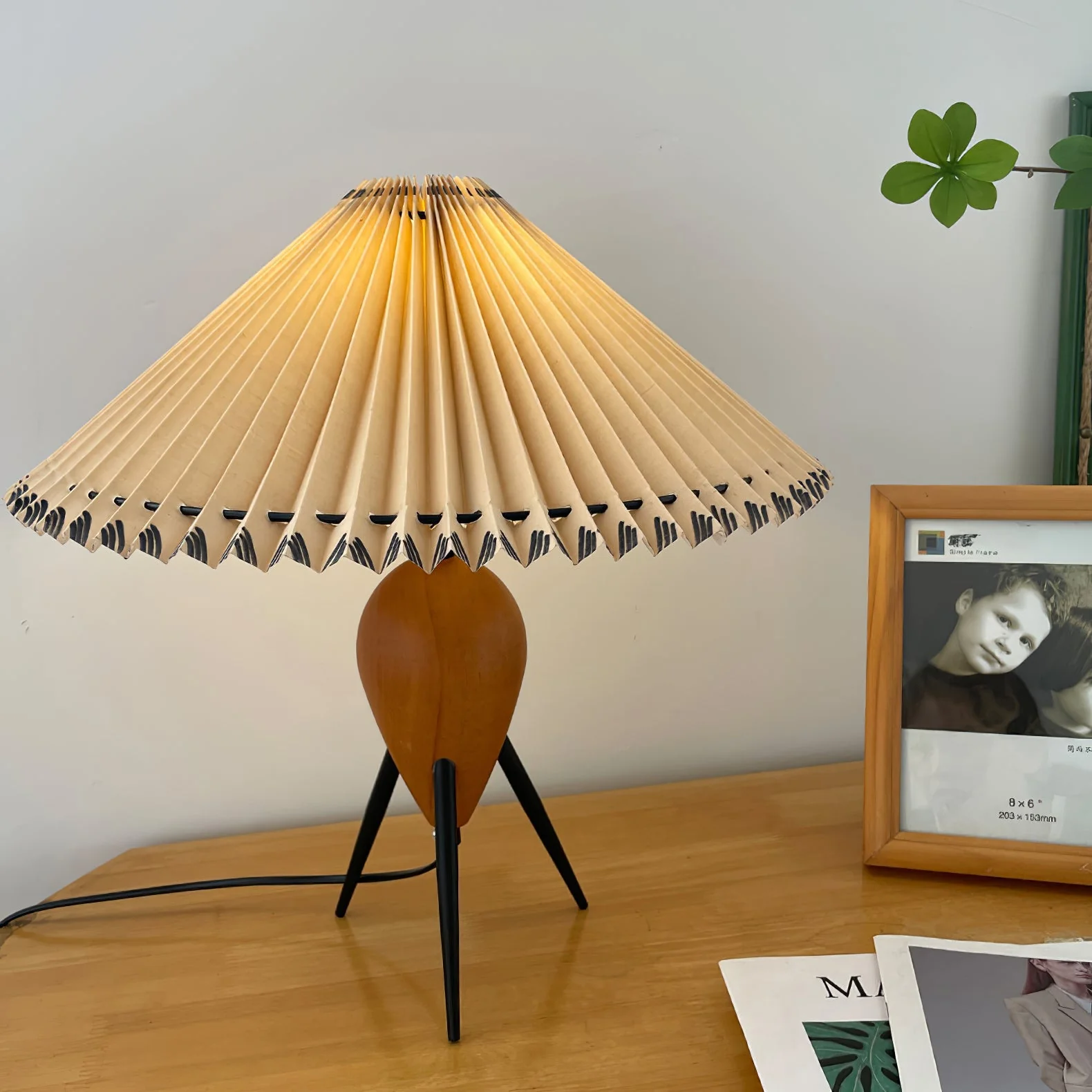 Mian Table Lamp - Image 10