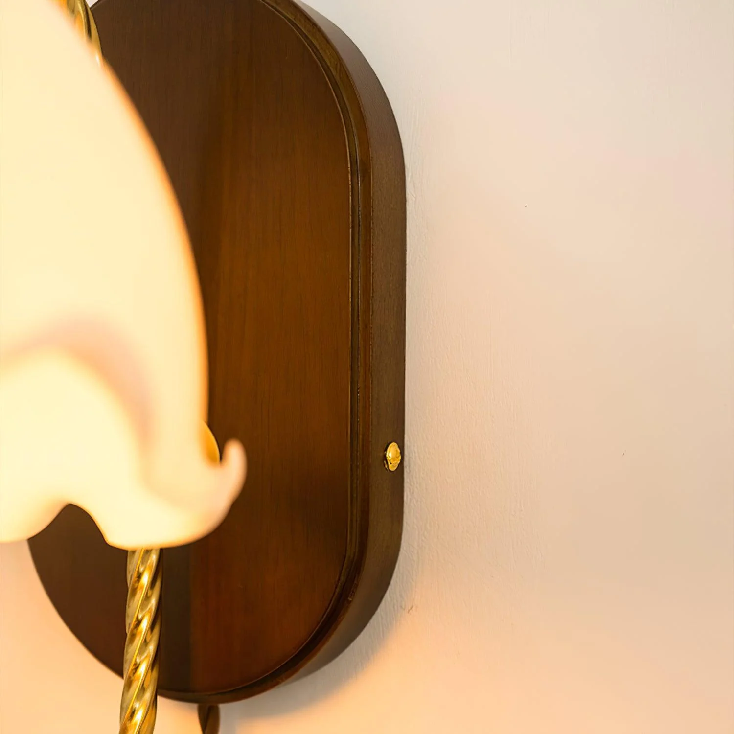 Milky Flower Wall Light - Image 11