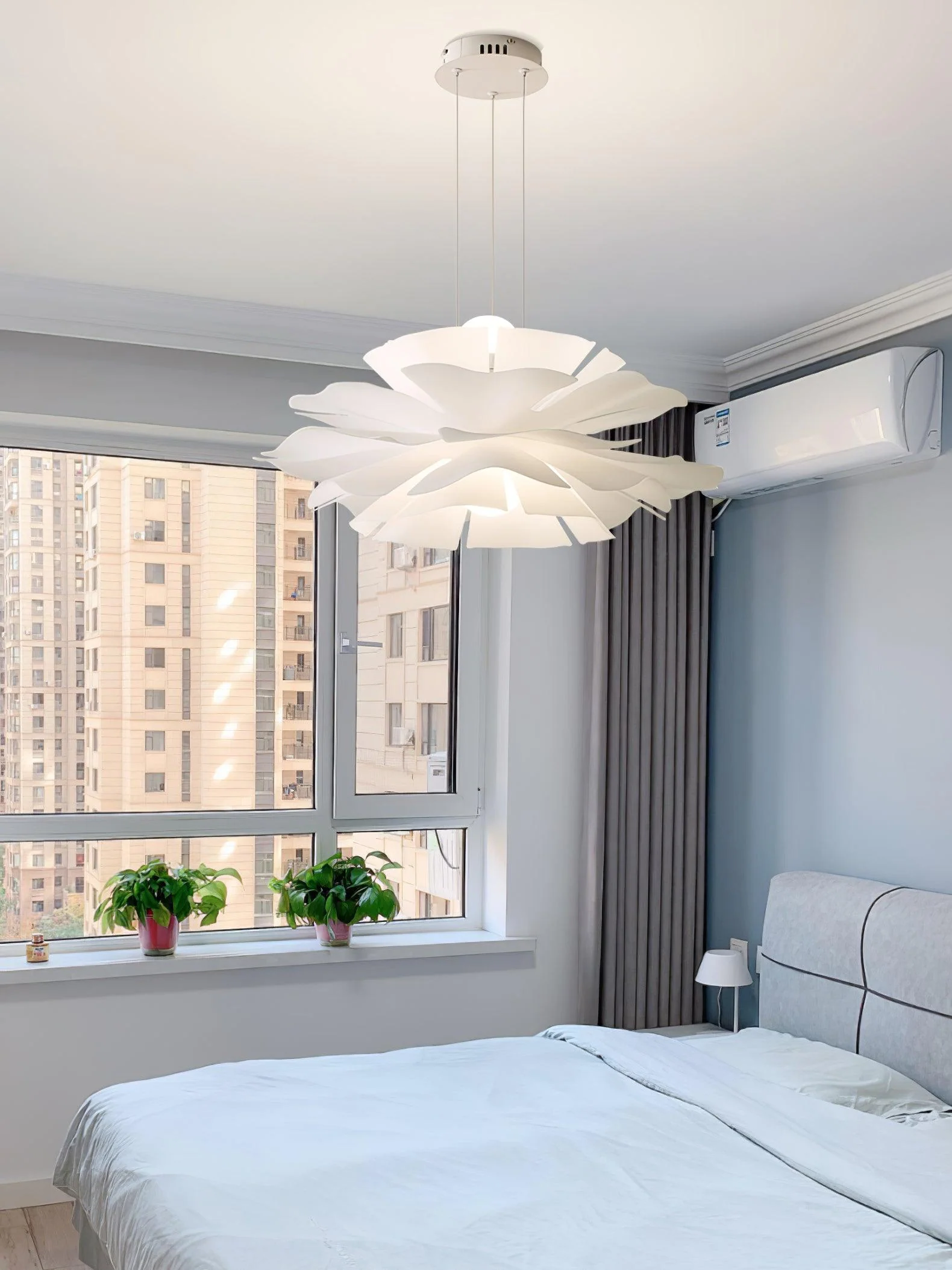 Lotus Flower Pendant Lamp - Image 30