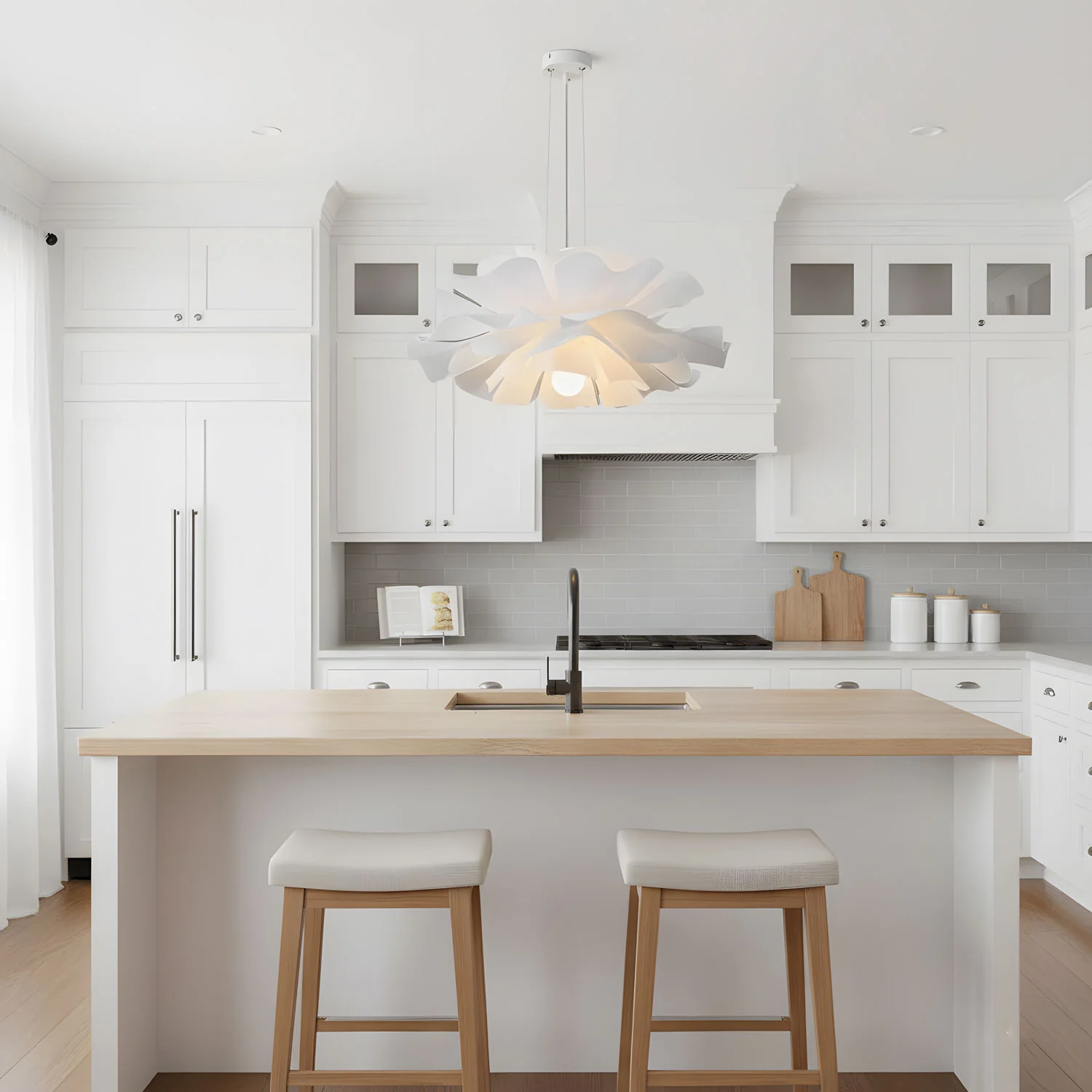 Lotus Flower Pendant Lamp - Image 7