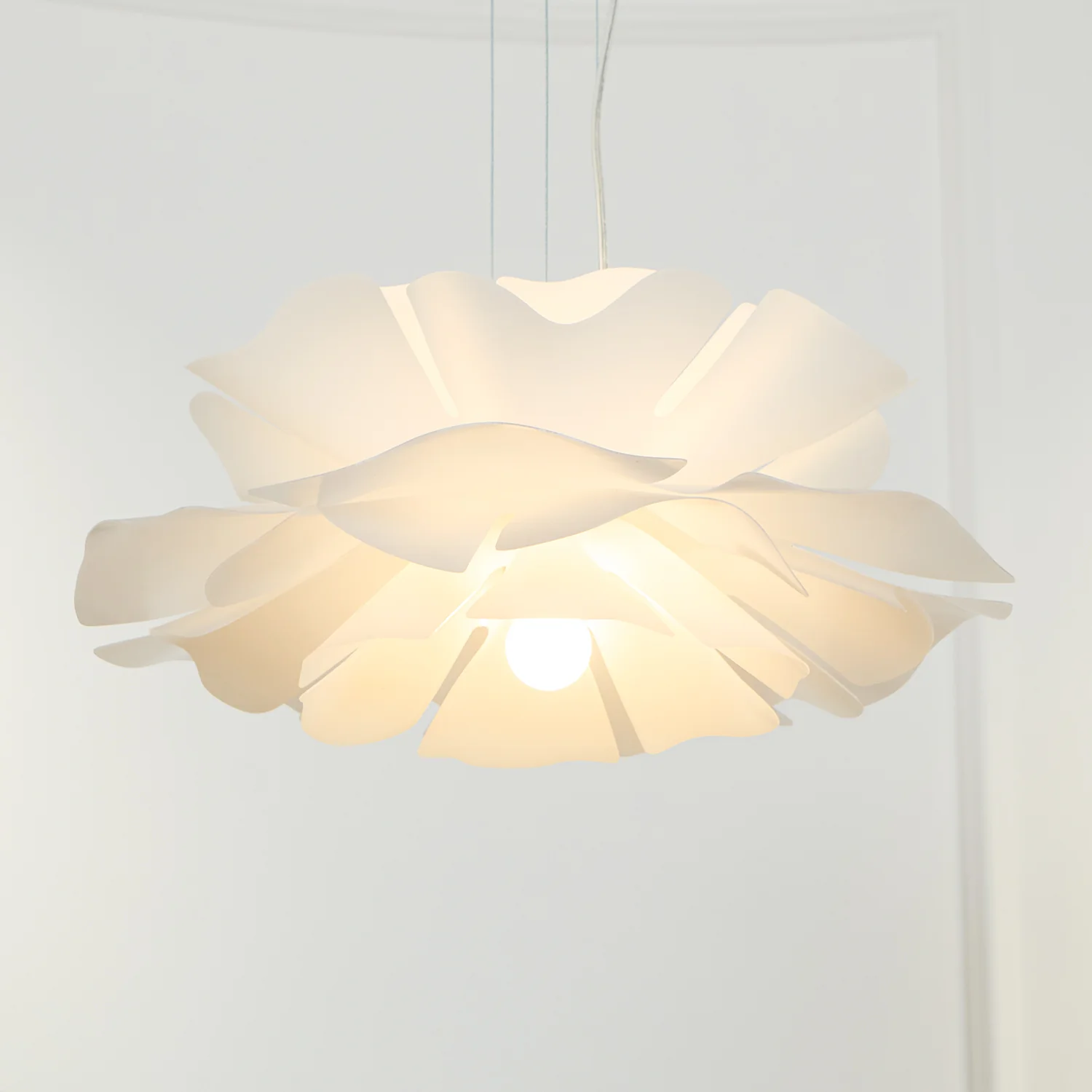 Lotus Flower Pendant Lamp - Image 80