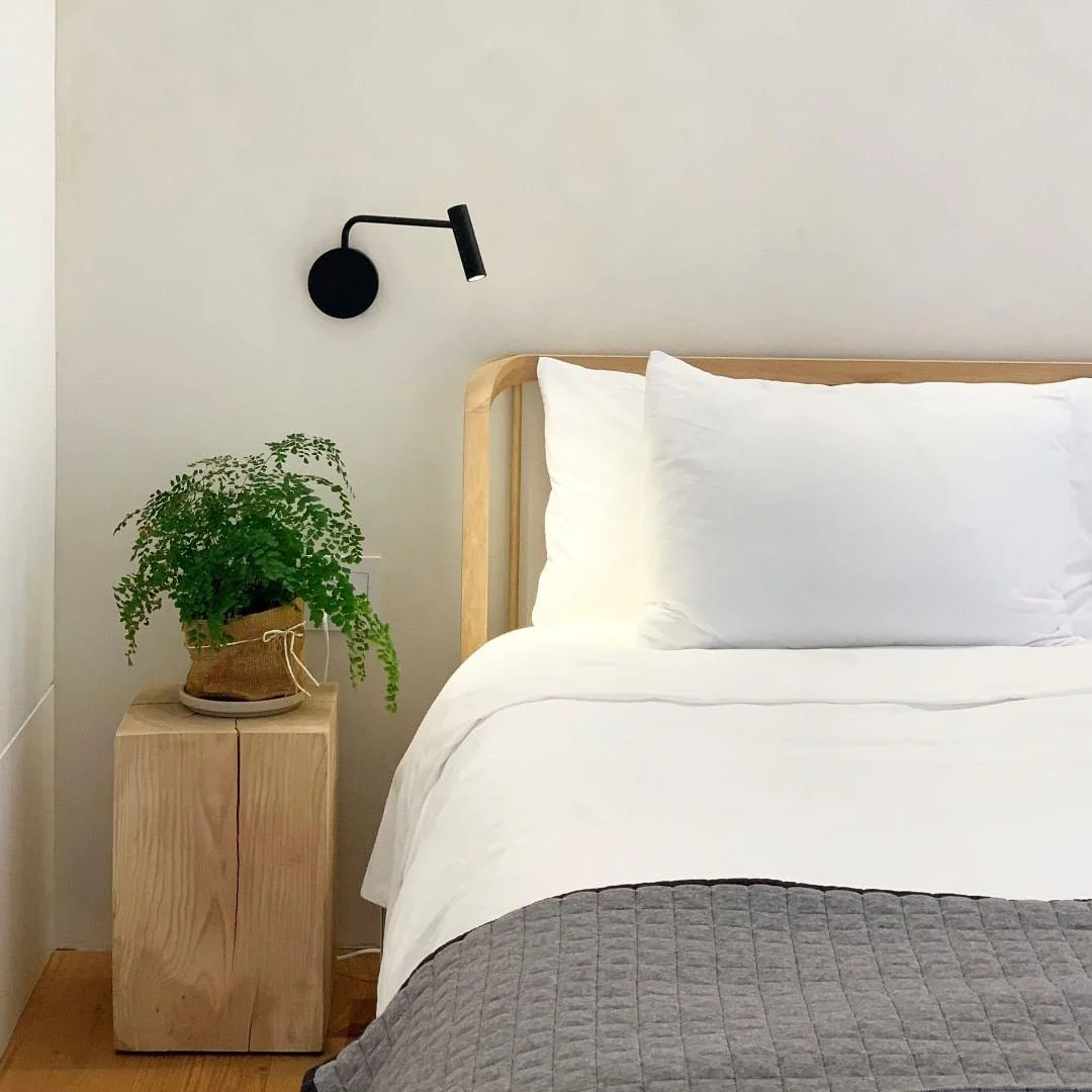 Minimalist Disc LED Wall Sconce - Image 3
