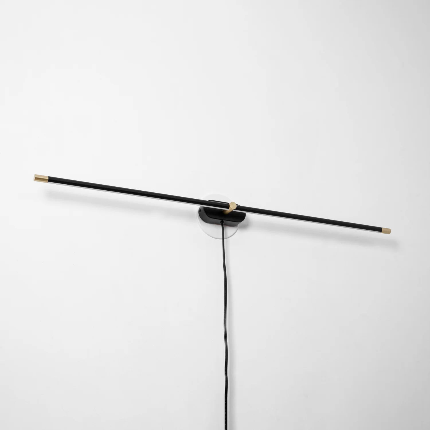 Minimalist Linear Plug-in Wall Lamp - Image 32
