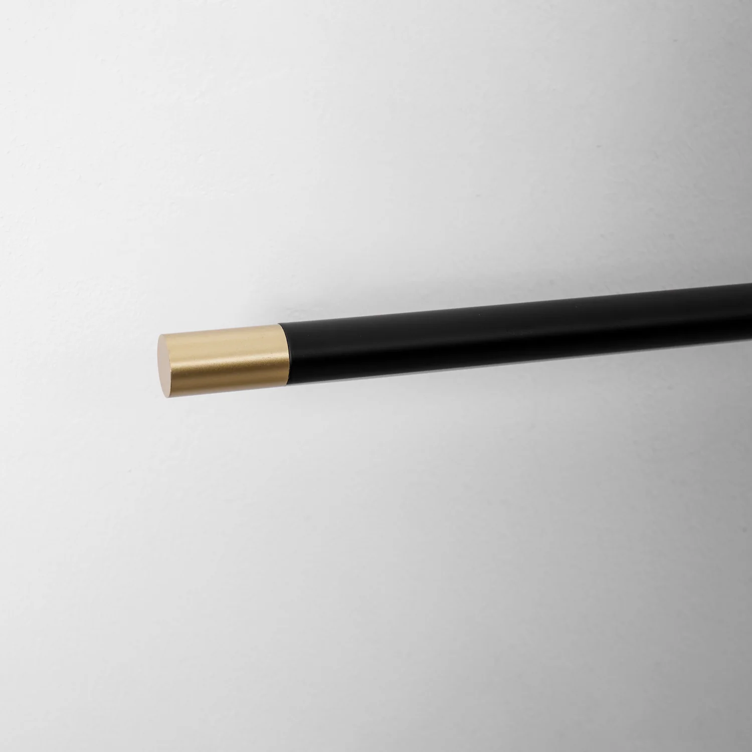 Minimalist Linear Plug-in Wall Lamp - Image 33