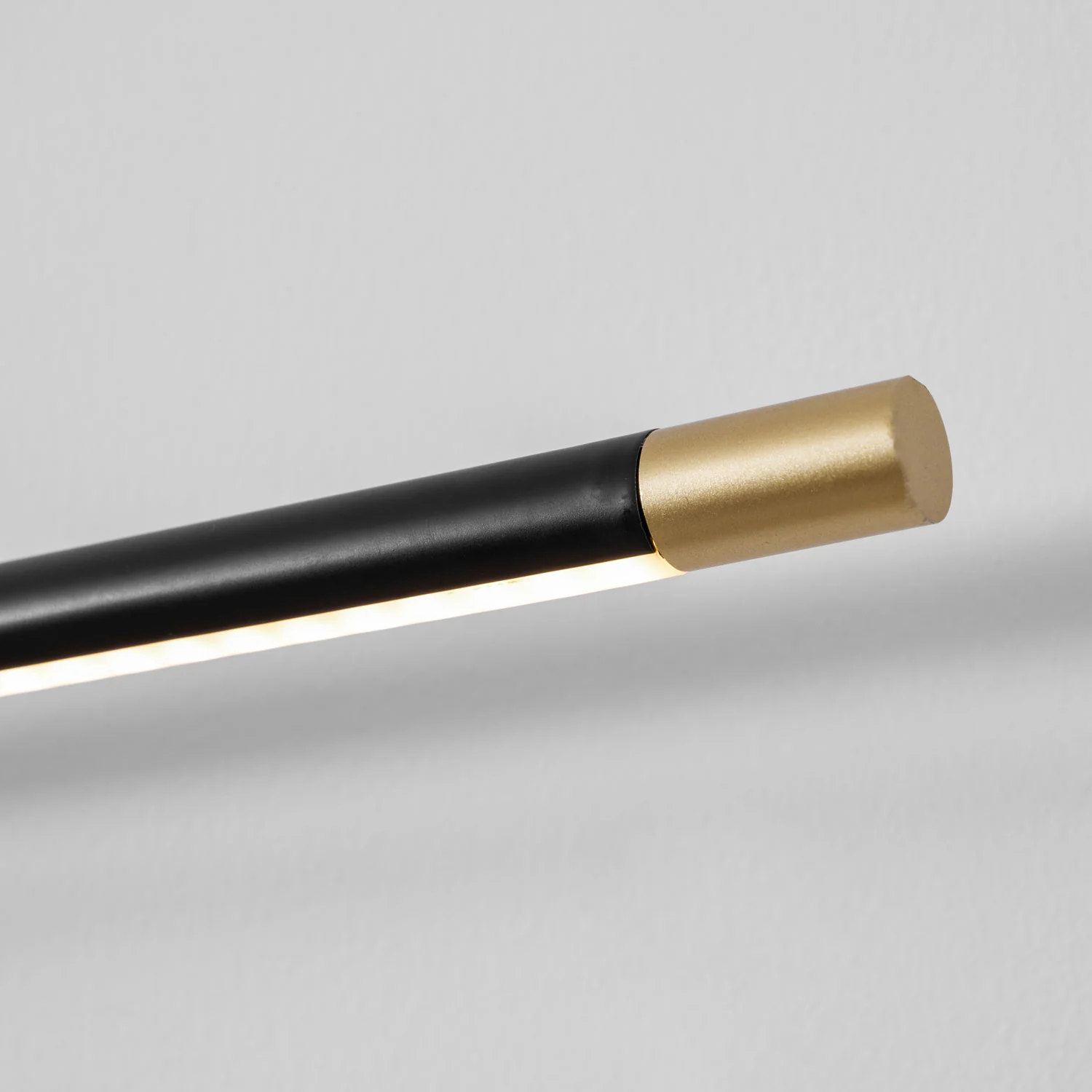 Minimalist Linear Rechargeable Wall Lamp - Image 77