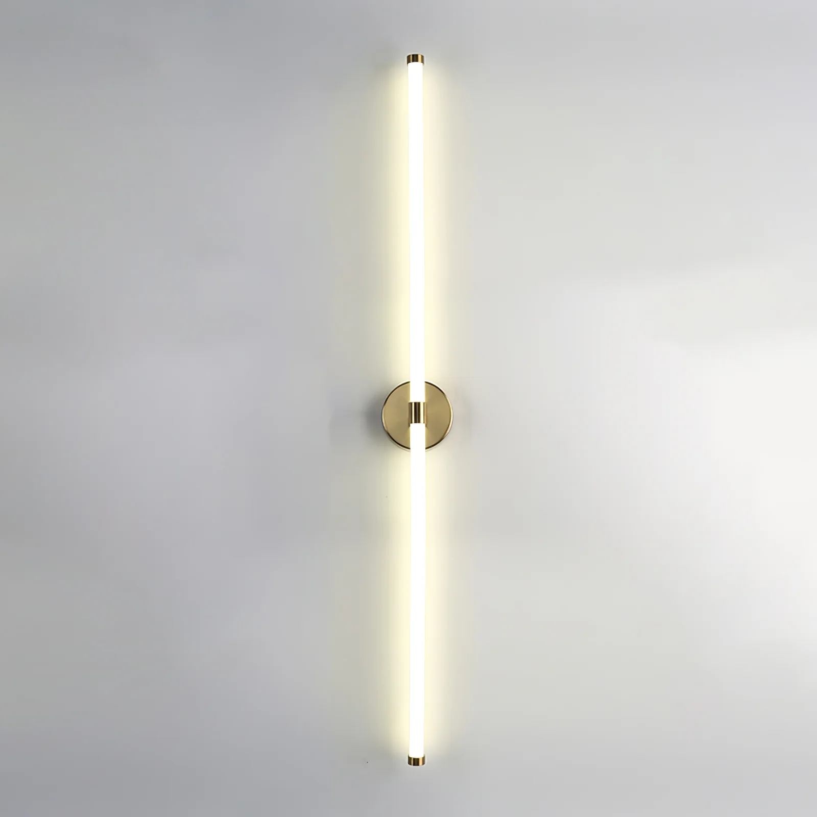 Minimalist Vertical Wall Sconce - Image 37