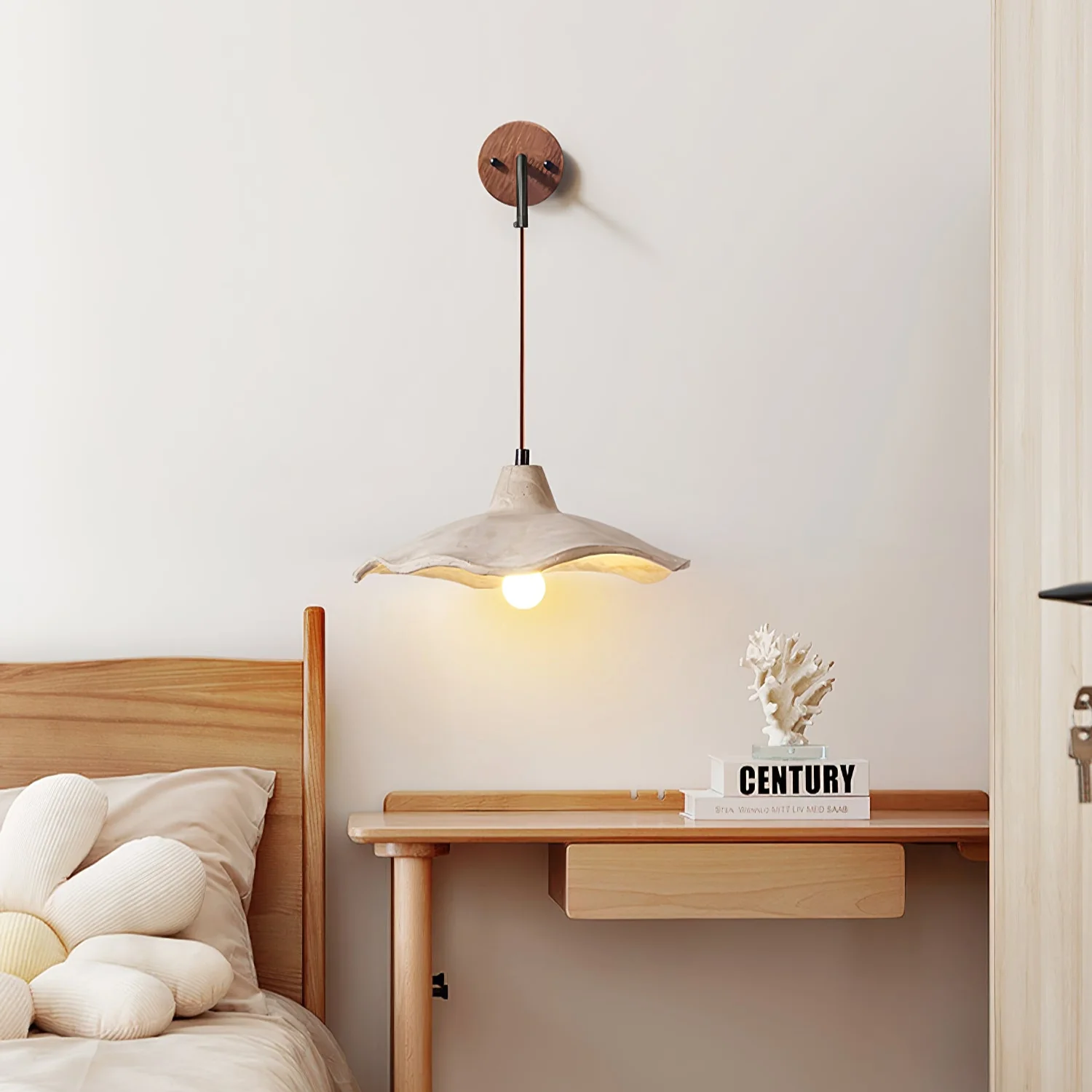 Mirella Sconce - Image 4