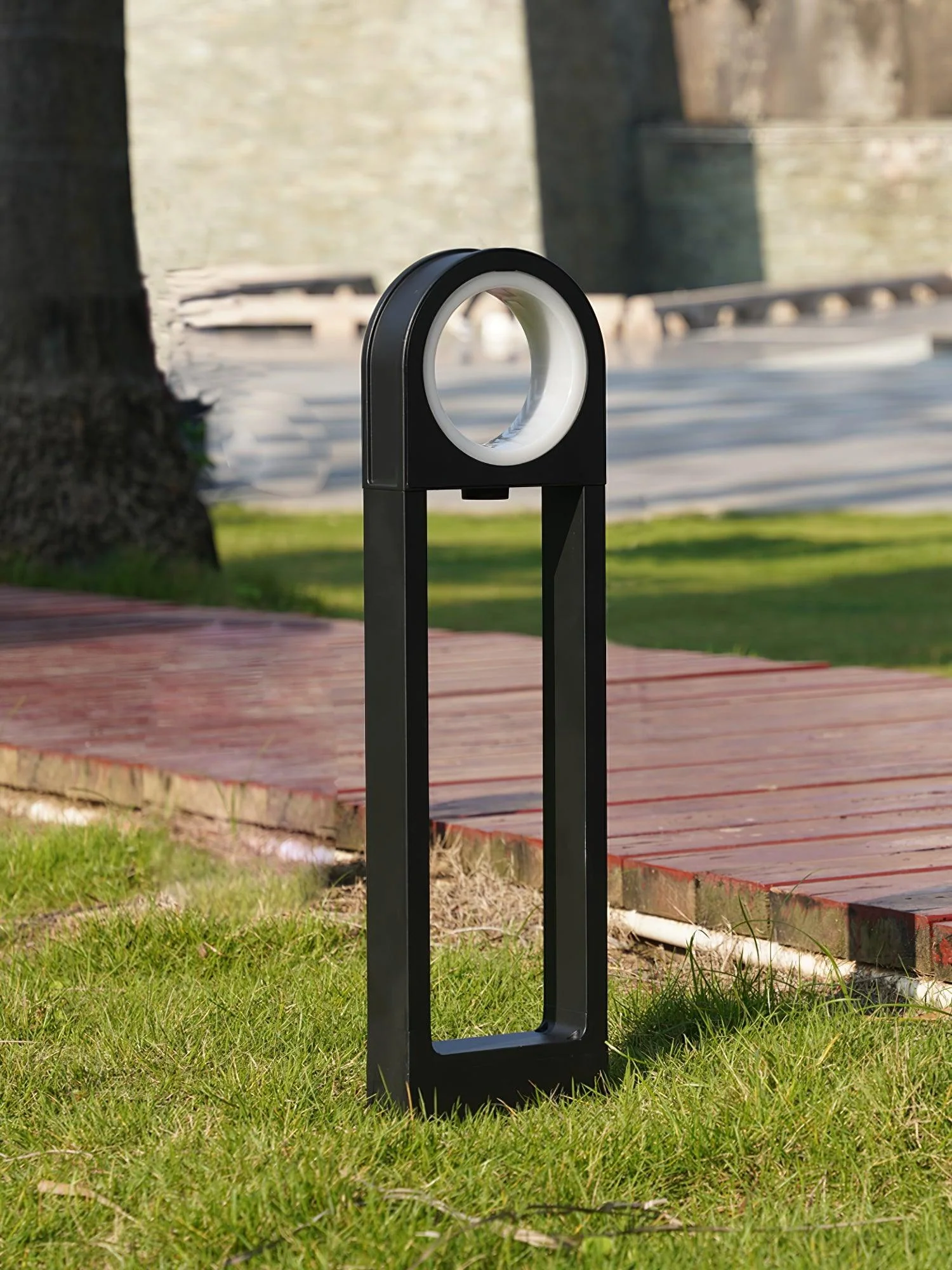 Molde Garden Outdoor Light - Image 4
