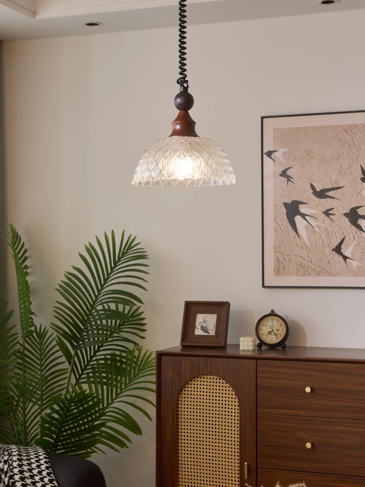 Monet Pendant Lamp - Image 32