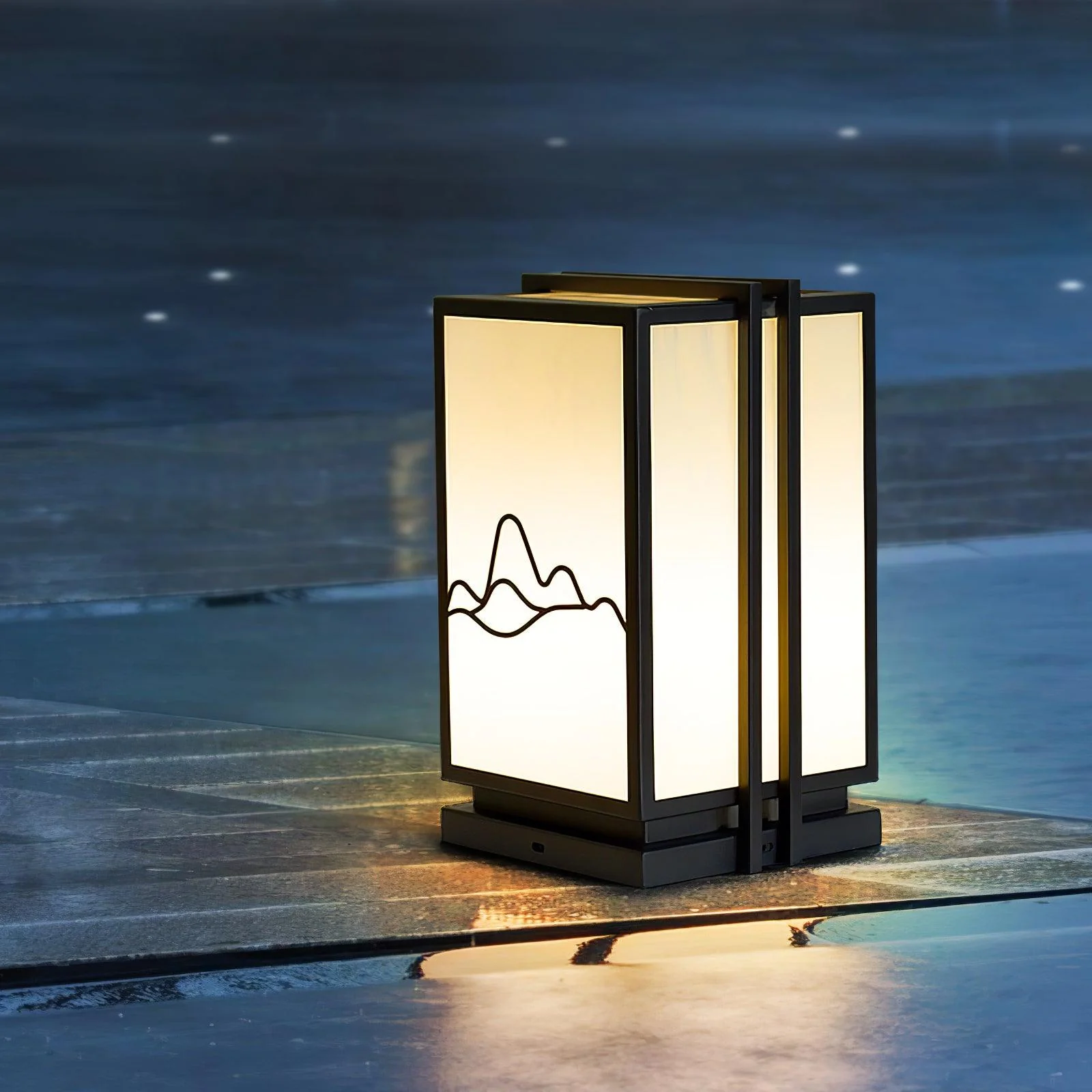 Mountain Outdoor Post Light - Image 2
