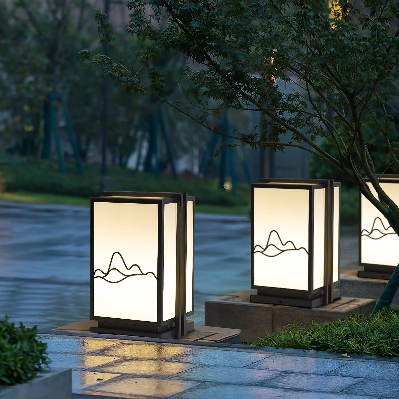 Mountain Outdoor Post Light - Image 4