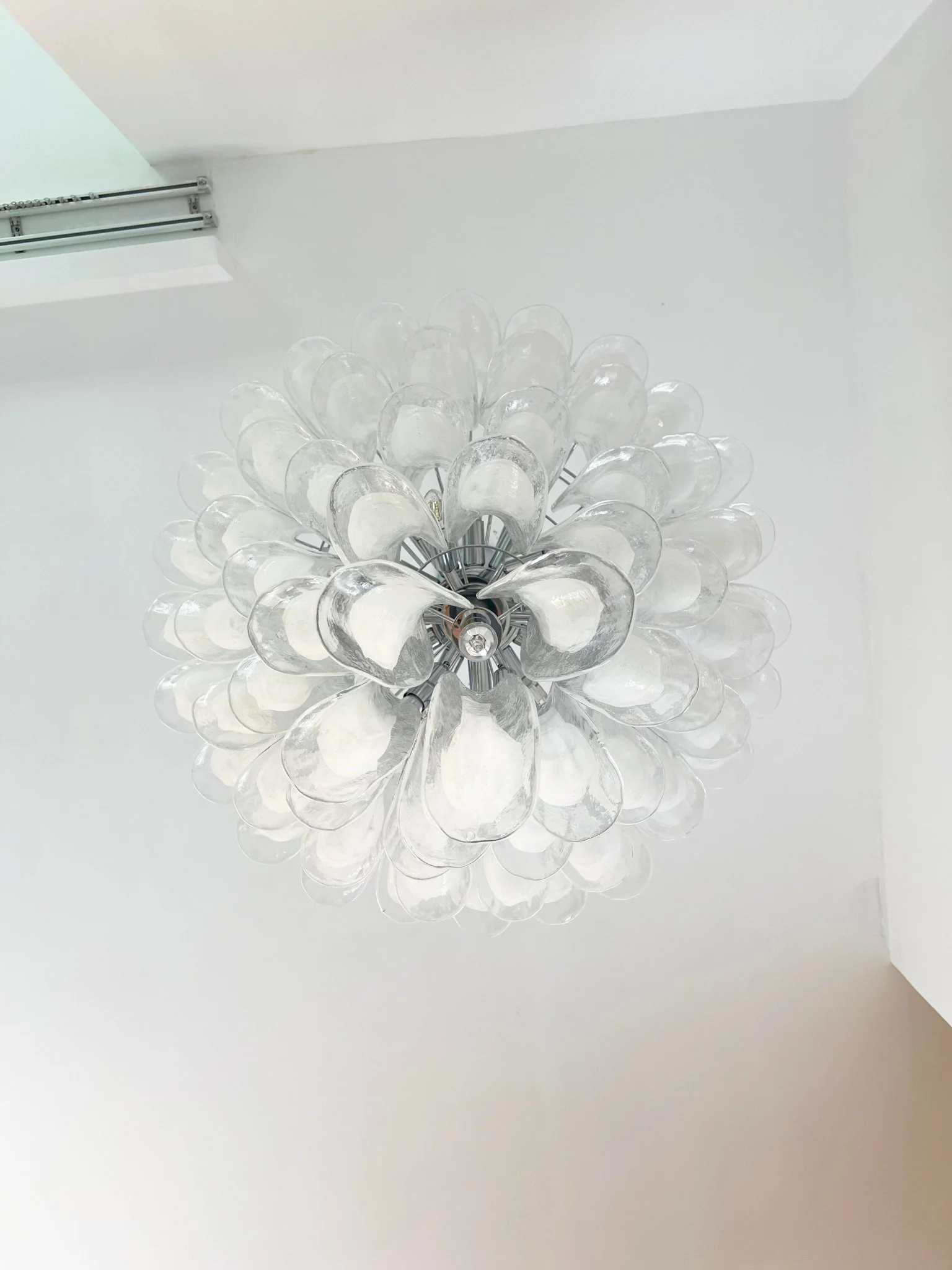 Murano White Glass Petals Chandelier - Image 11