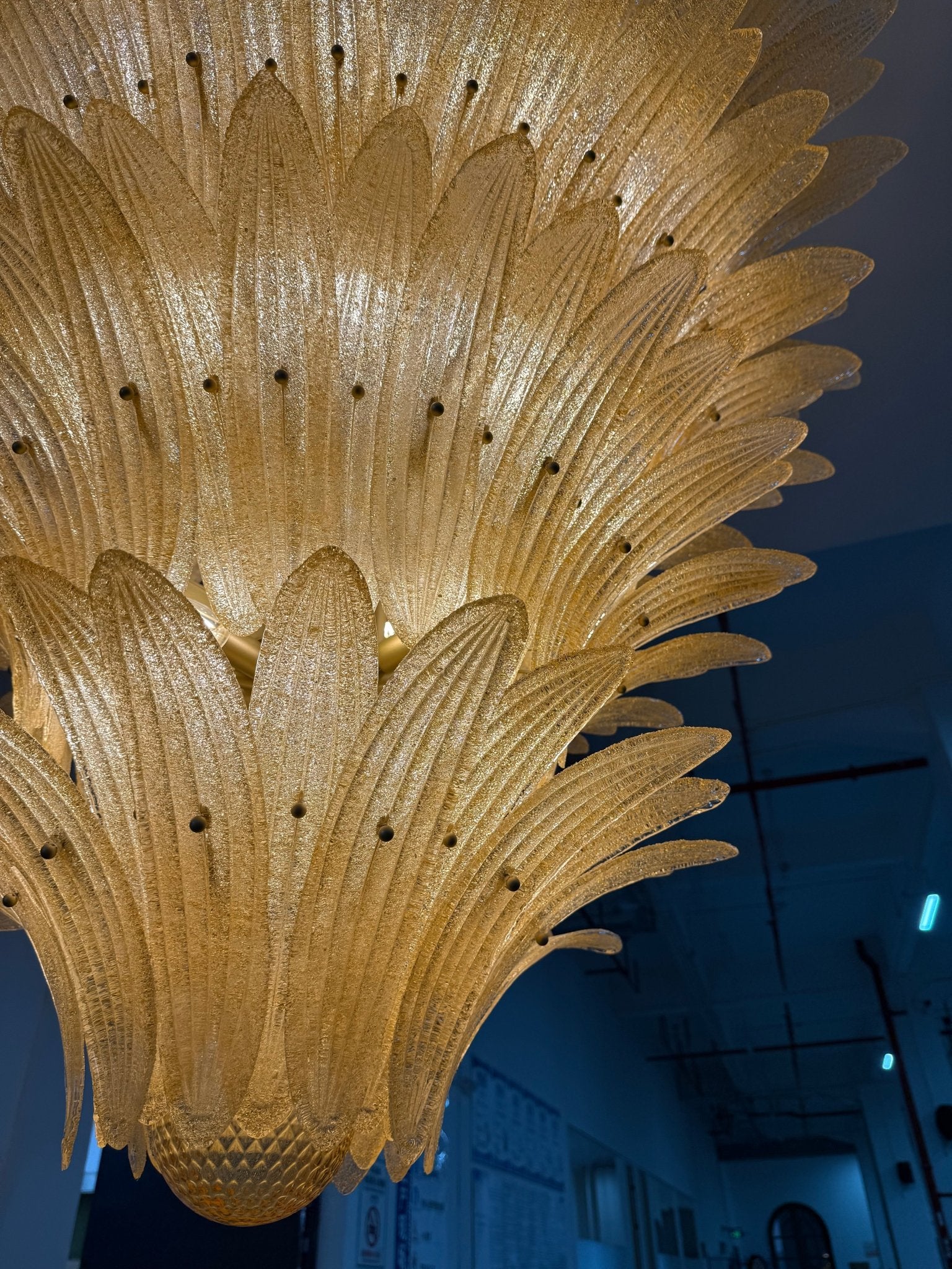 Murano Palmette Chandelier - Image 25