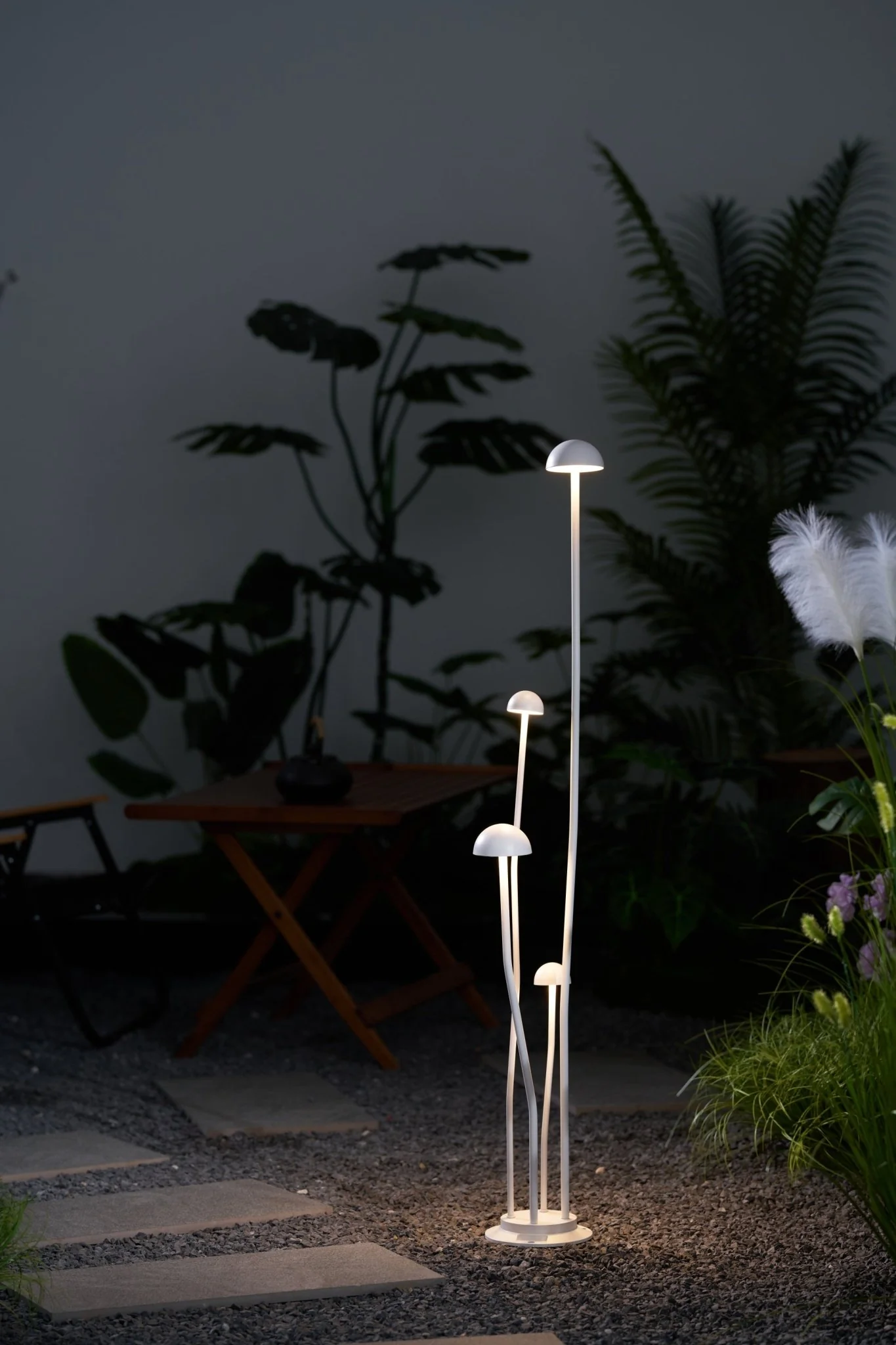 Mushroom Outdoor Lamp - Image 14