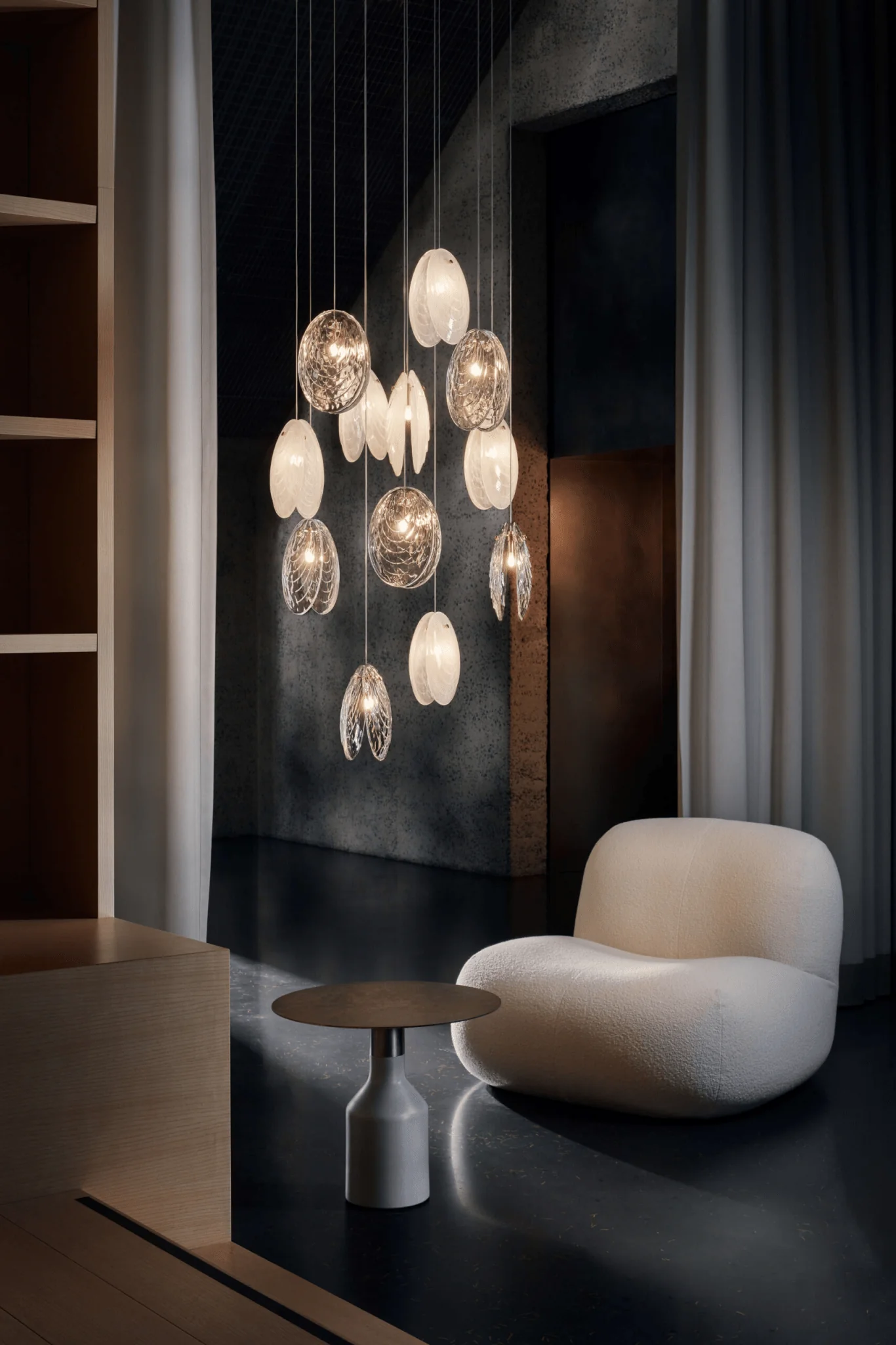 Mussels Cluster Chandelier - Image 3