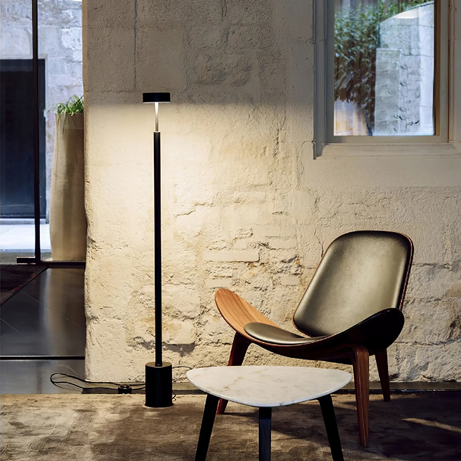 Naya Rotatable Floor Lamp - Image 2