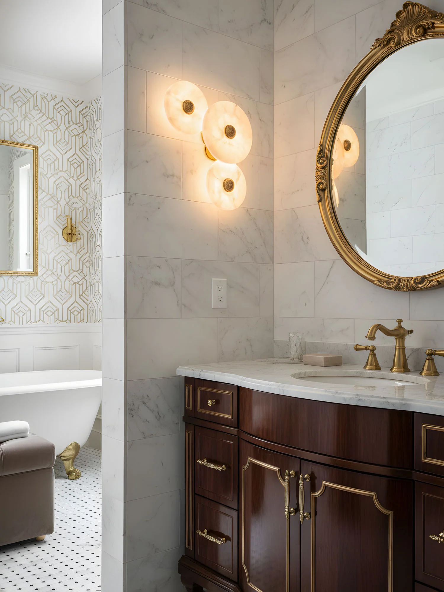Nayra Alabaster Wall Lamp - Image 8