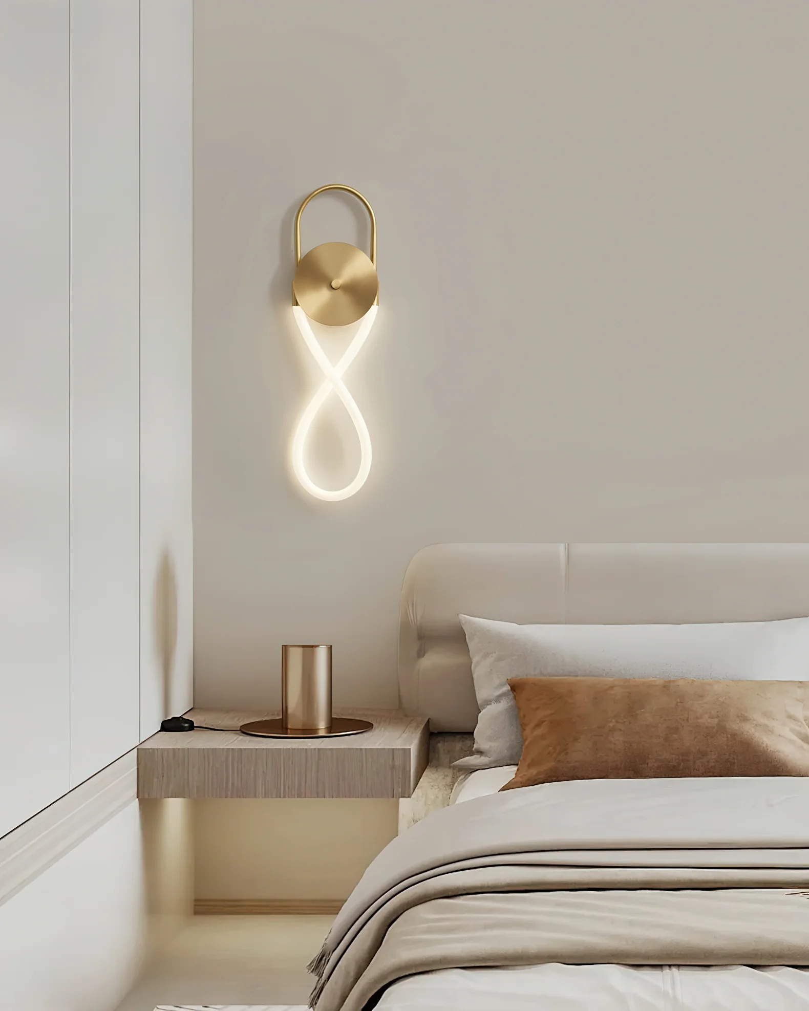 Necklace Loop Wall Lamp - Image 5
