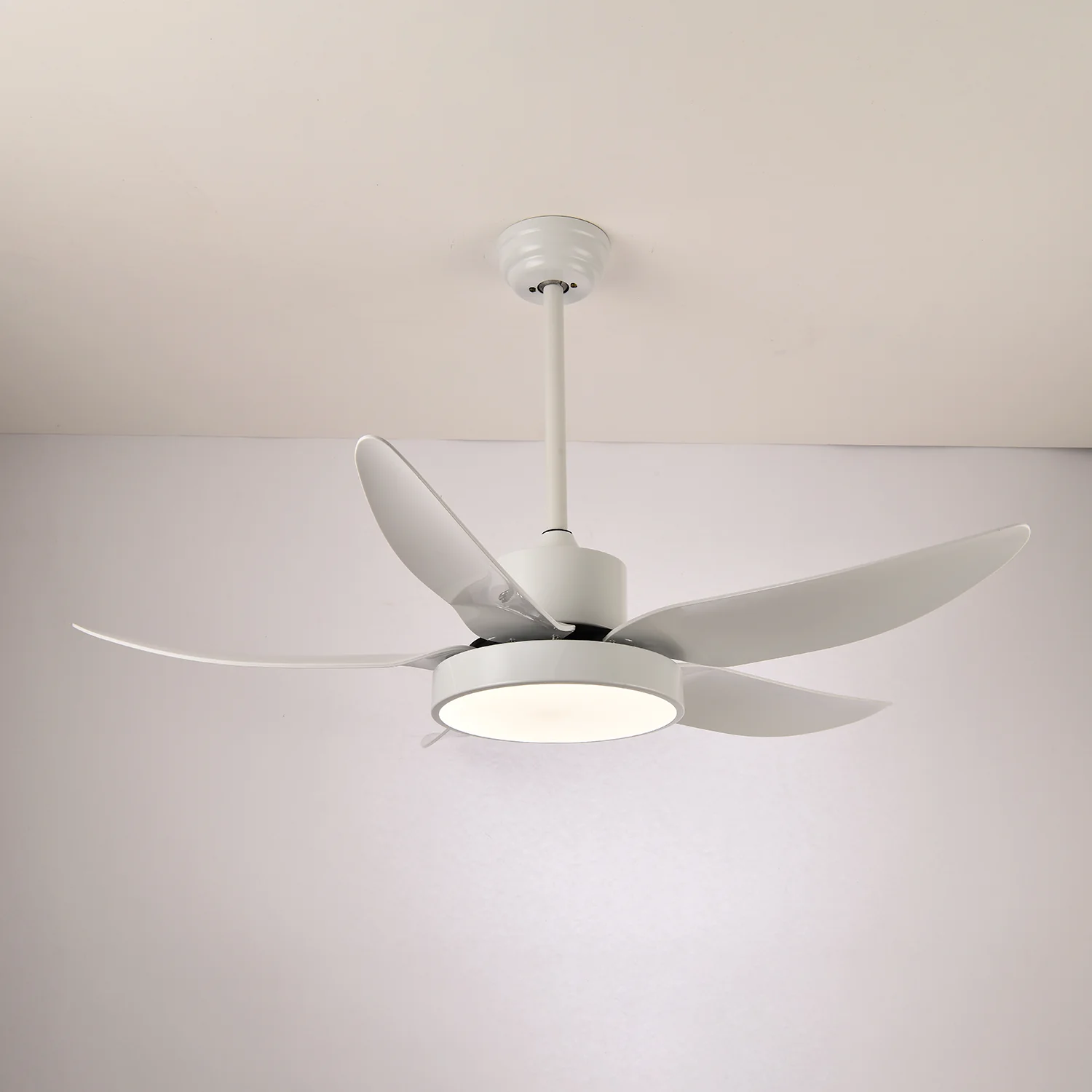 Noctura Glide Ceiling Fan Light - Image 6