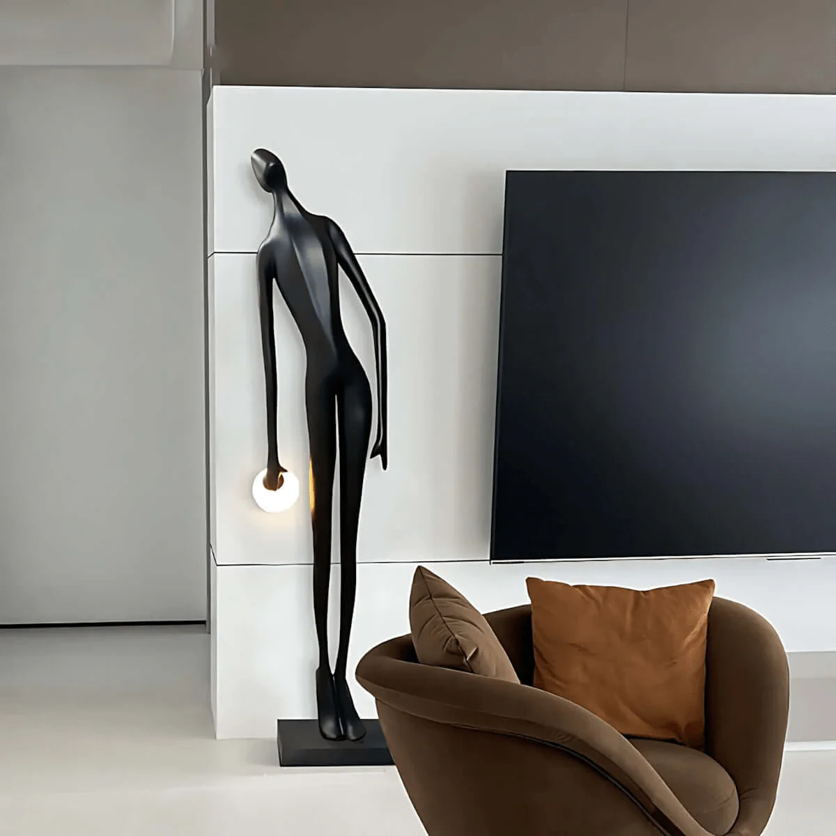 Noir Muse Sculpture Floor Lamp - Image 4