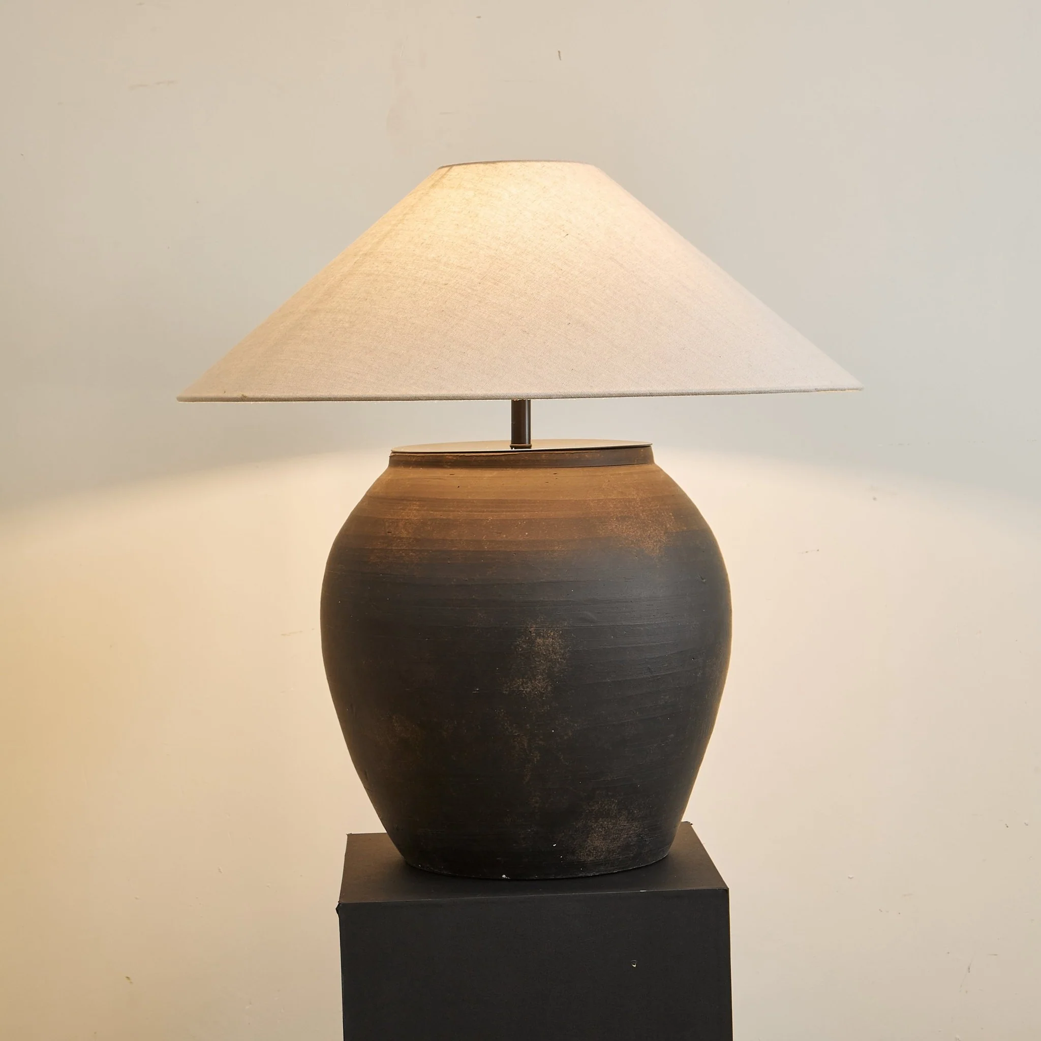Noira Terracotta Table Lamp - Image 7