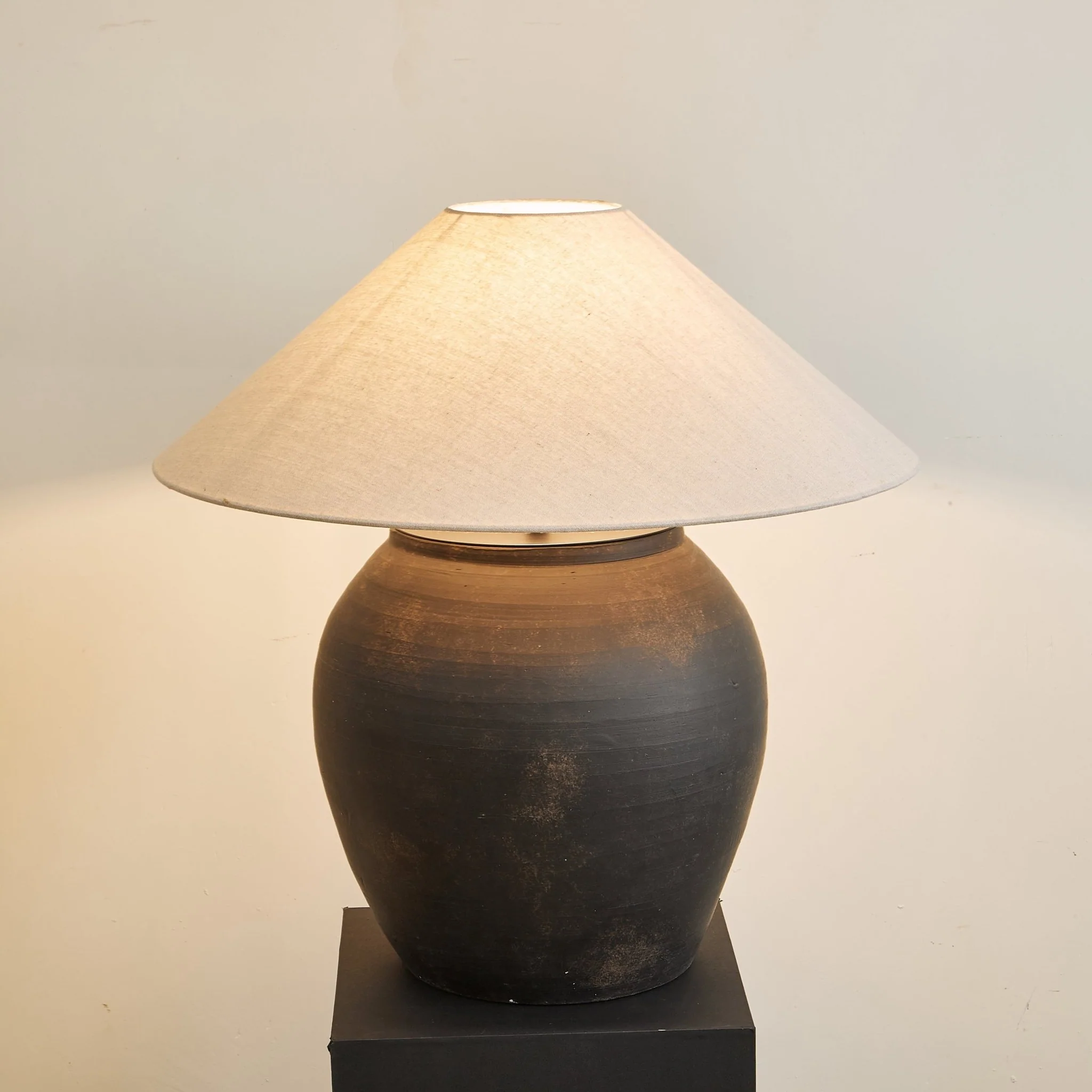 Noira Terracotta Table Lamp - Image 9