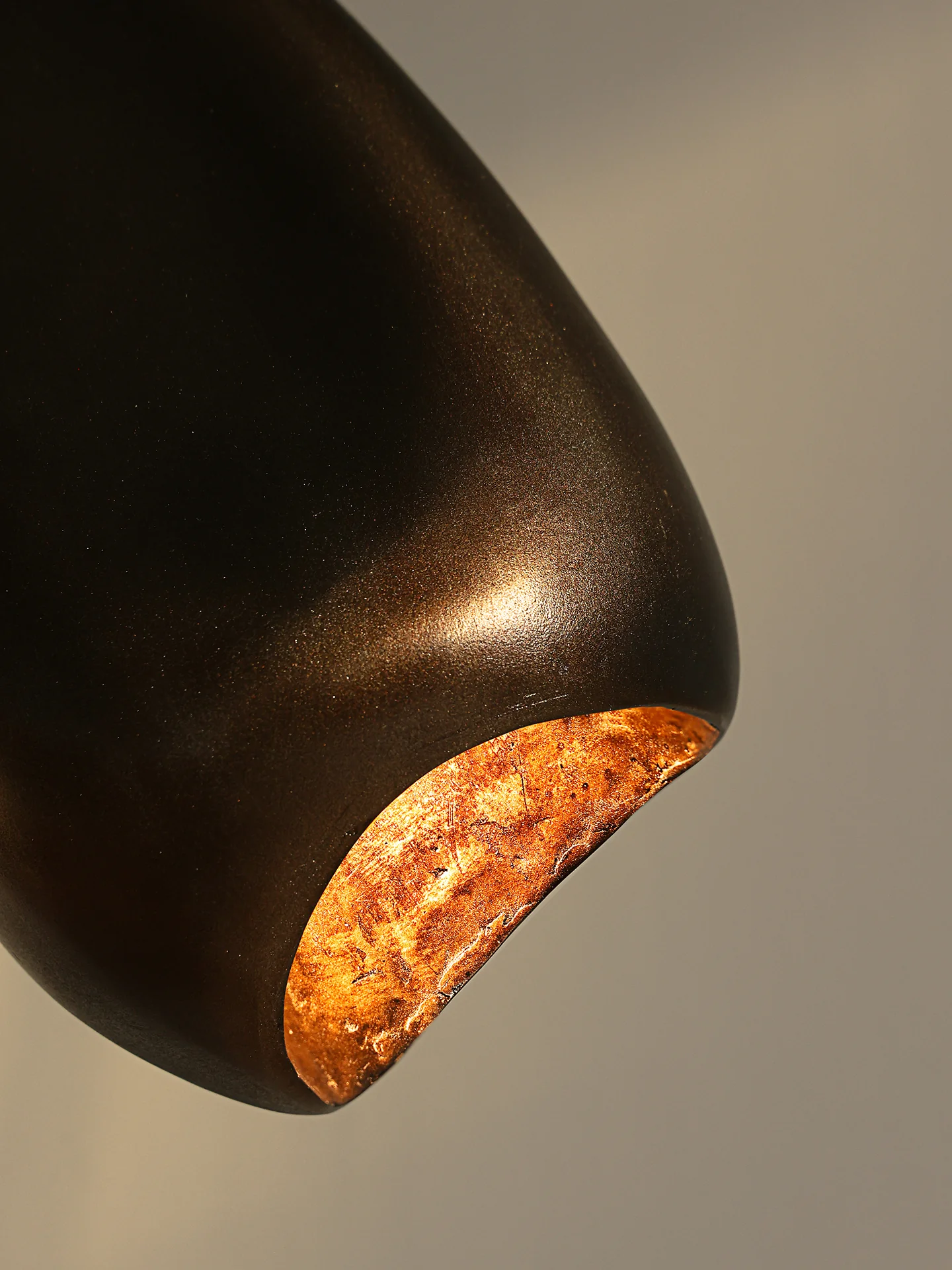 Noor Sculptural Table Lamp - Image 11