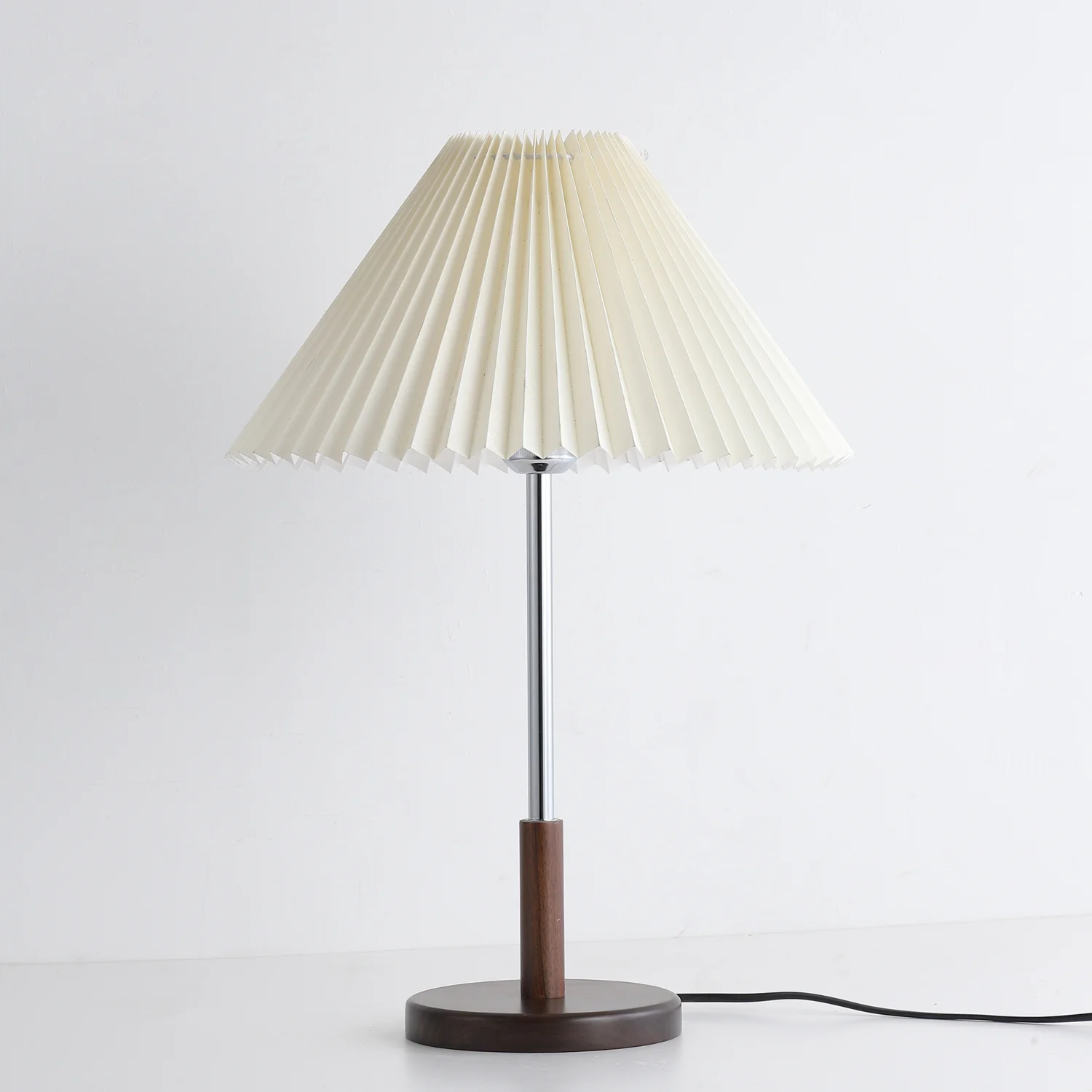 Noora Pleated Table Lamp - Image 3