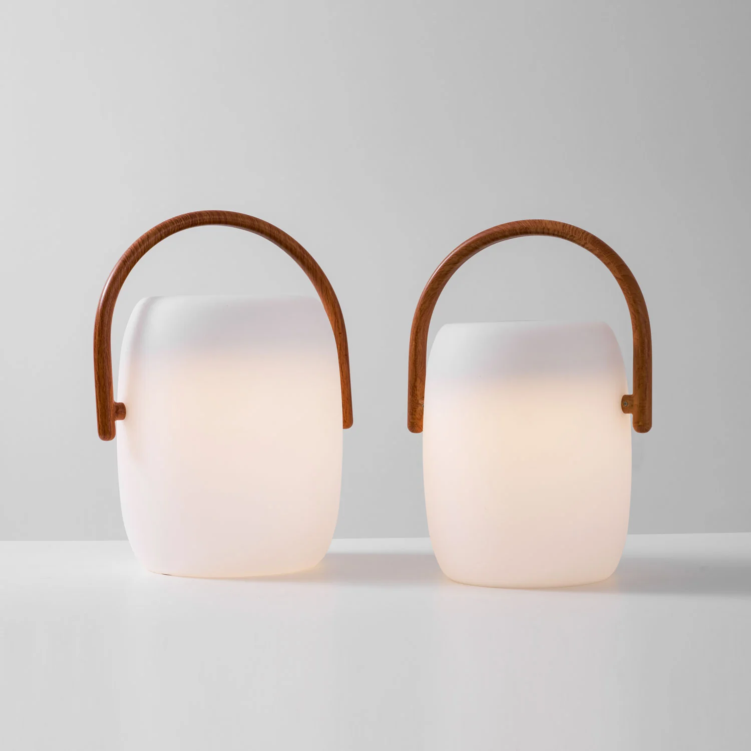 Noria Solar Outdoor Lantern Lamp - Image 26